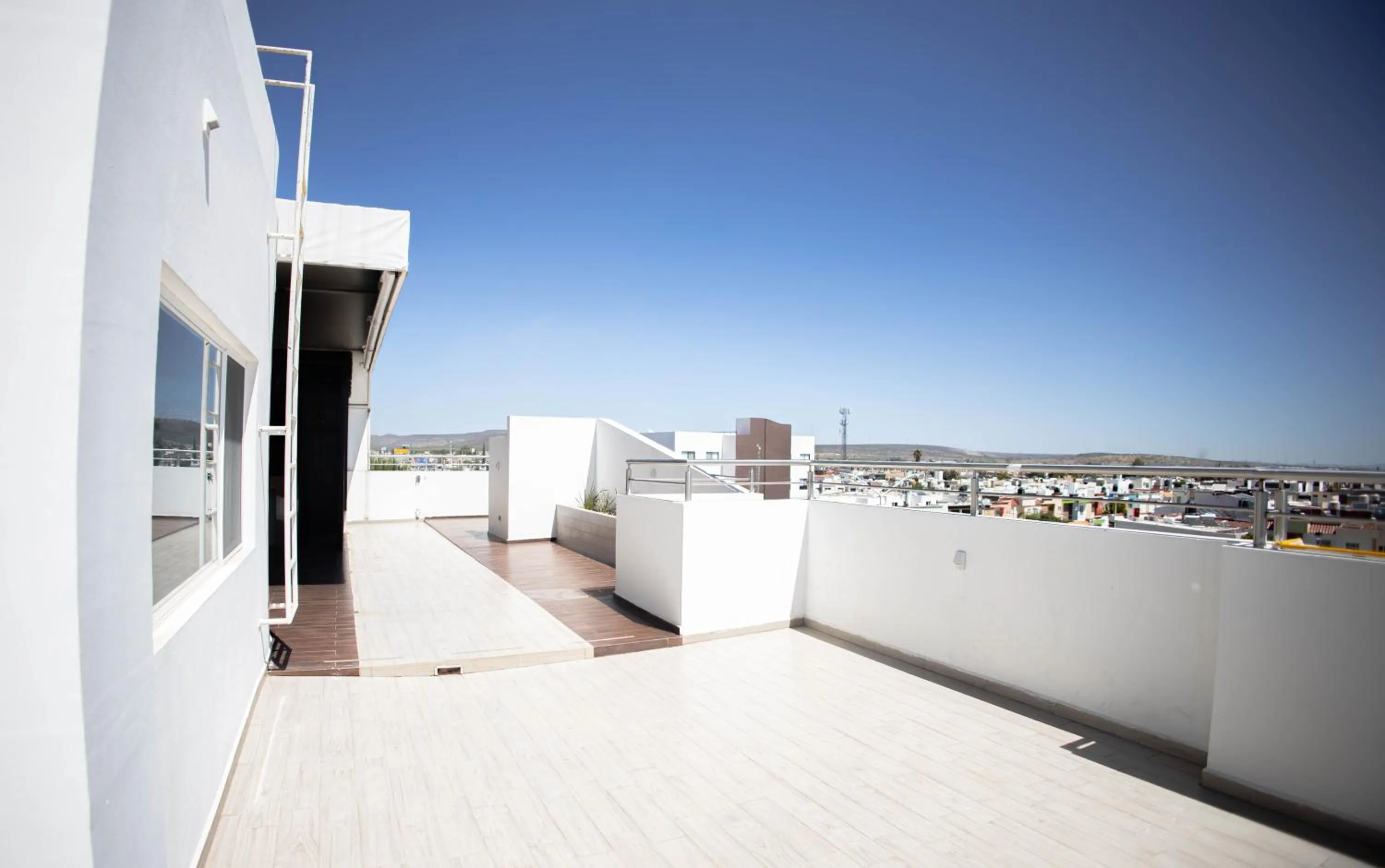 Property building in Hotel Villa Express Durango