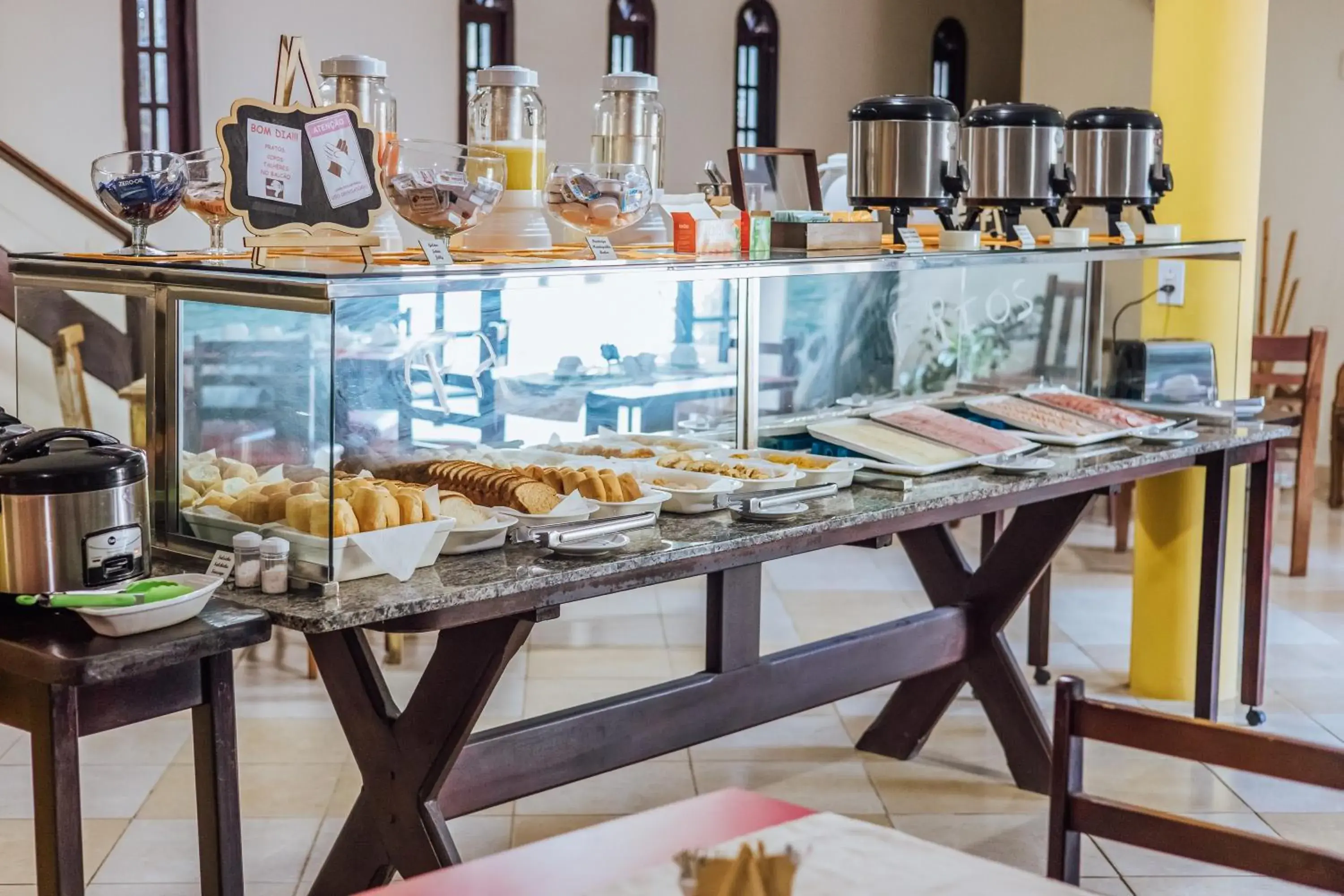 Breakfast in VELINN Pousada Casa de Pedra Ilhabela Breakfast in VELINN Pousada Casa de Pedra Ilhabela