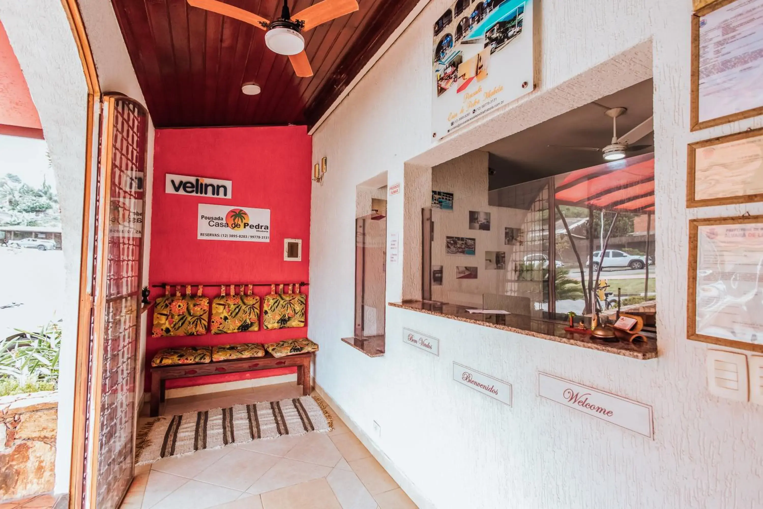 Lobby or reception in VELINN Pousada Casa de Pedra Ilhabela Lobby or reception in VELINN Pousada Casa de Pedra Ilhabela