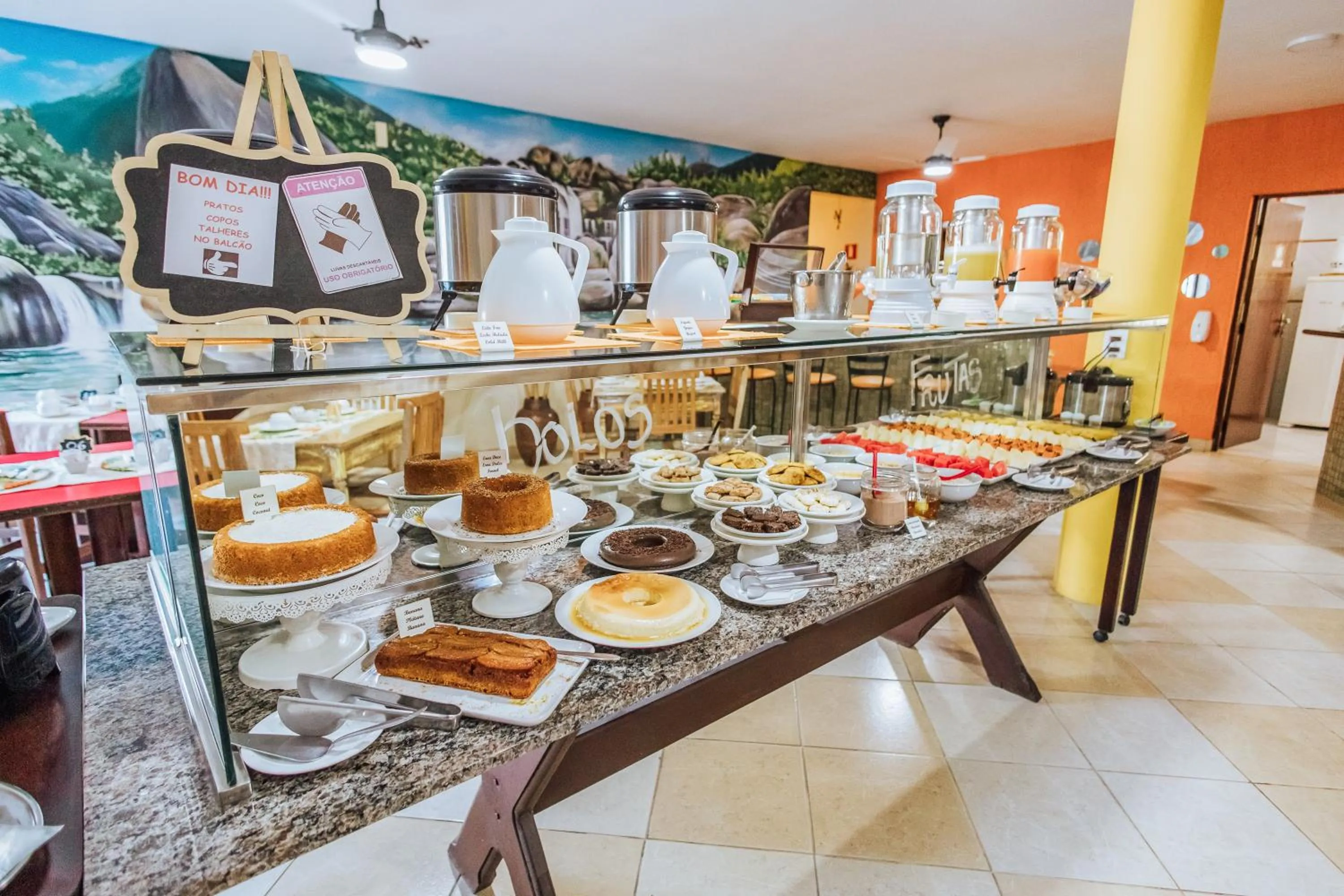 Breakfast in VELINN Pousada Casa de Pedra Ilhabela