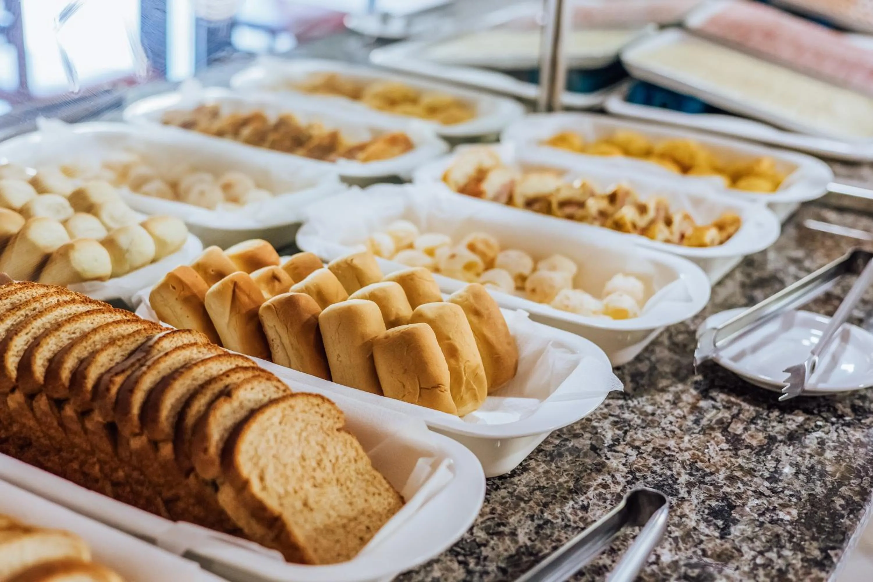 Food and drinks in VELINN Pousada Casa de Pedra Ilhabela