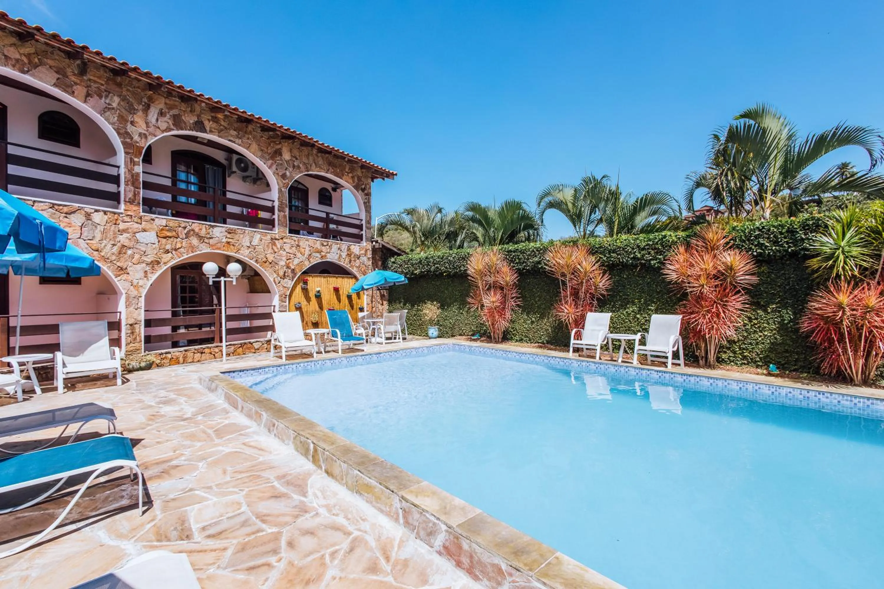 Swimming pool in VELINN Pousada Casa de Pedra Ilhabela