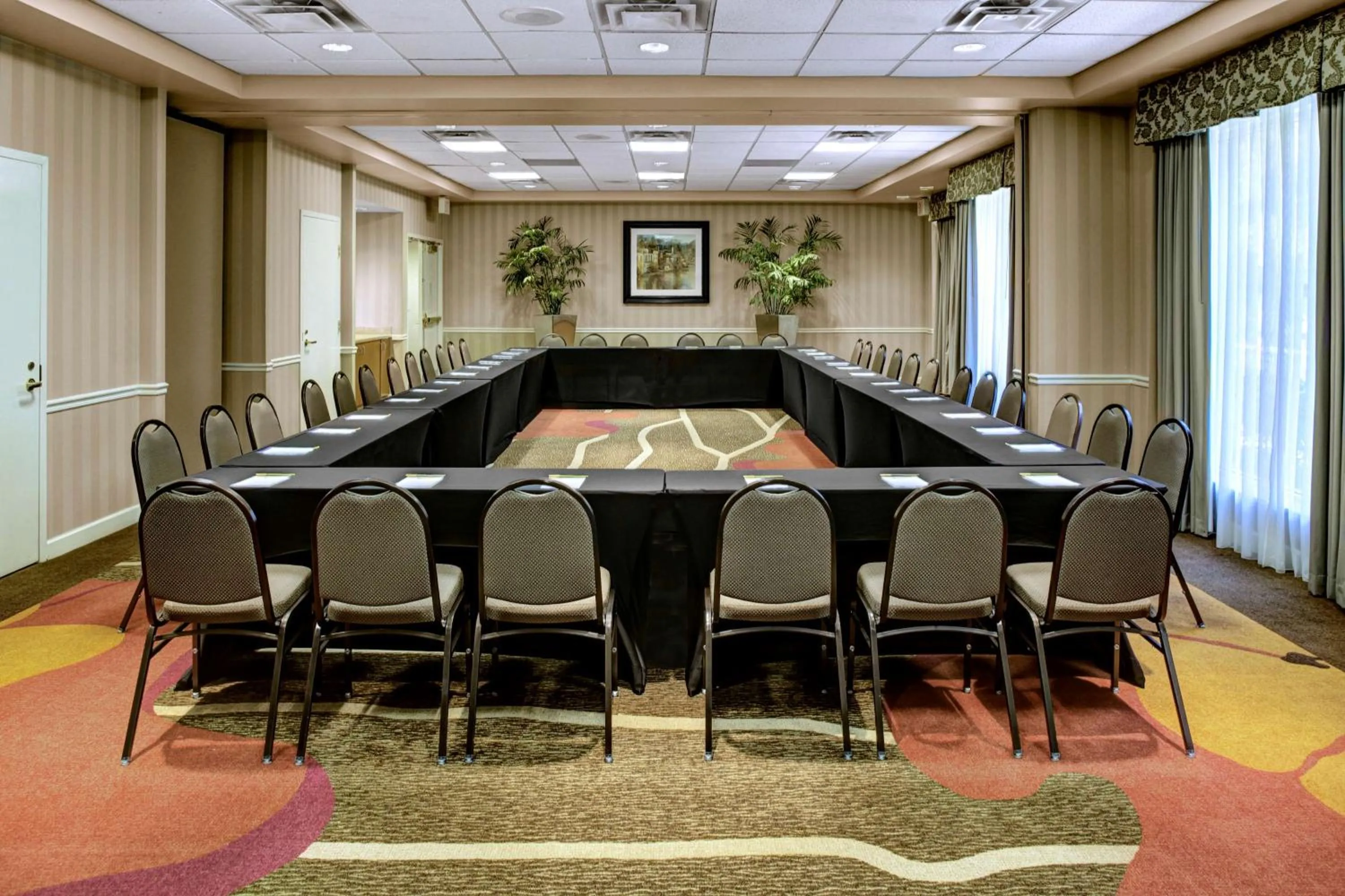 Meeting/conference room in Hilton Garden Inn Atlanta North/Alpharetta
