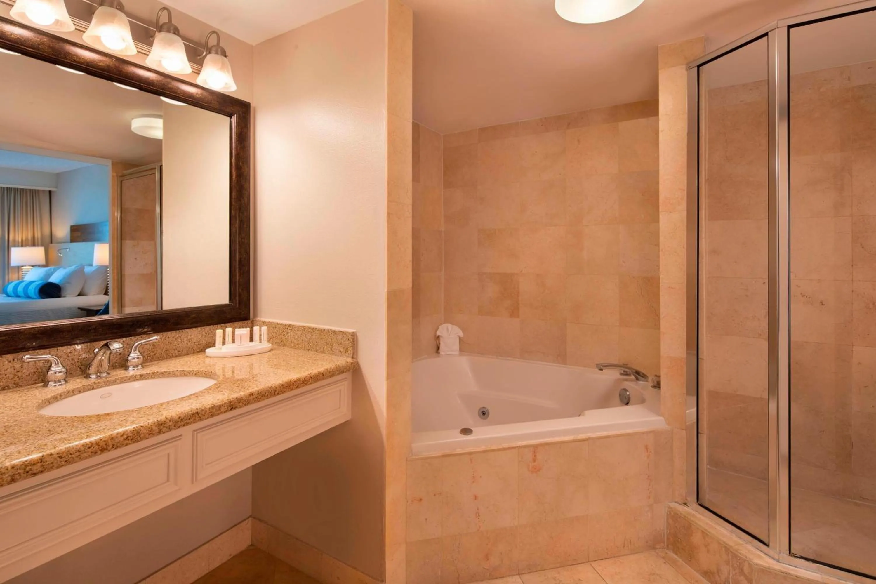 Bathroom in Courtyard by Marriott Key Largo