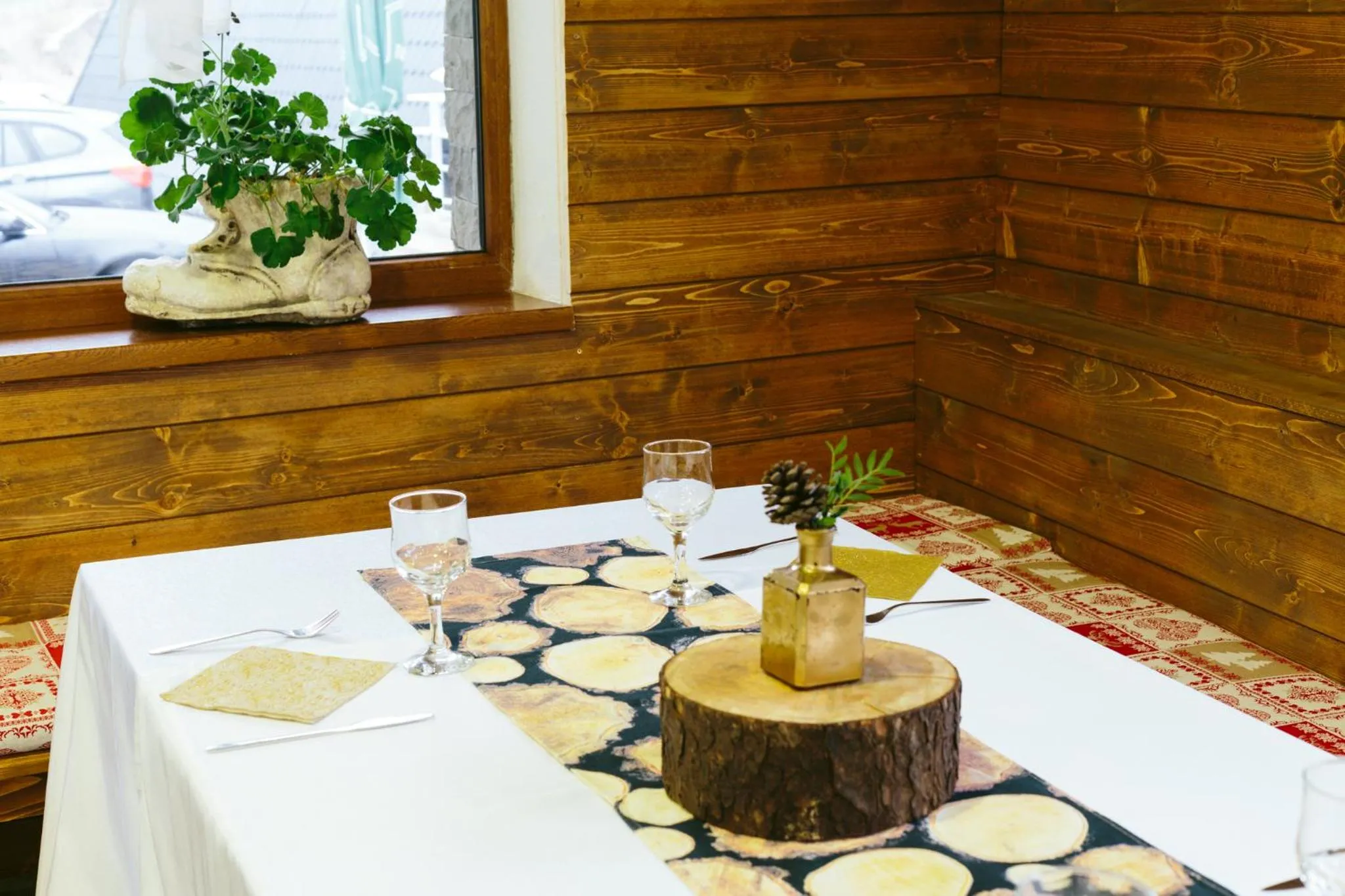 Dining area in Hotel Superski