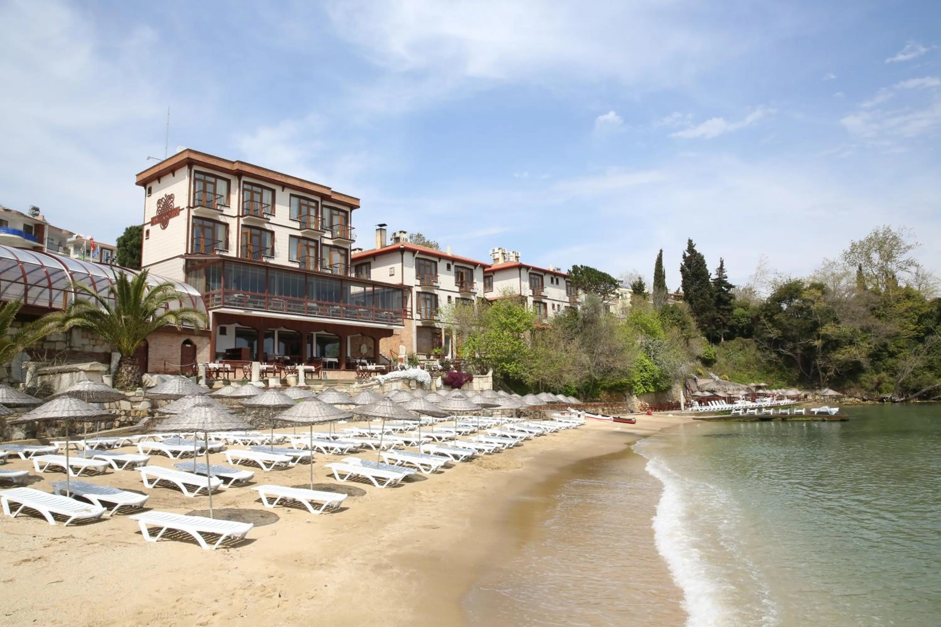 Property building in Sinop Antik Otel