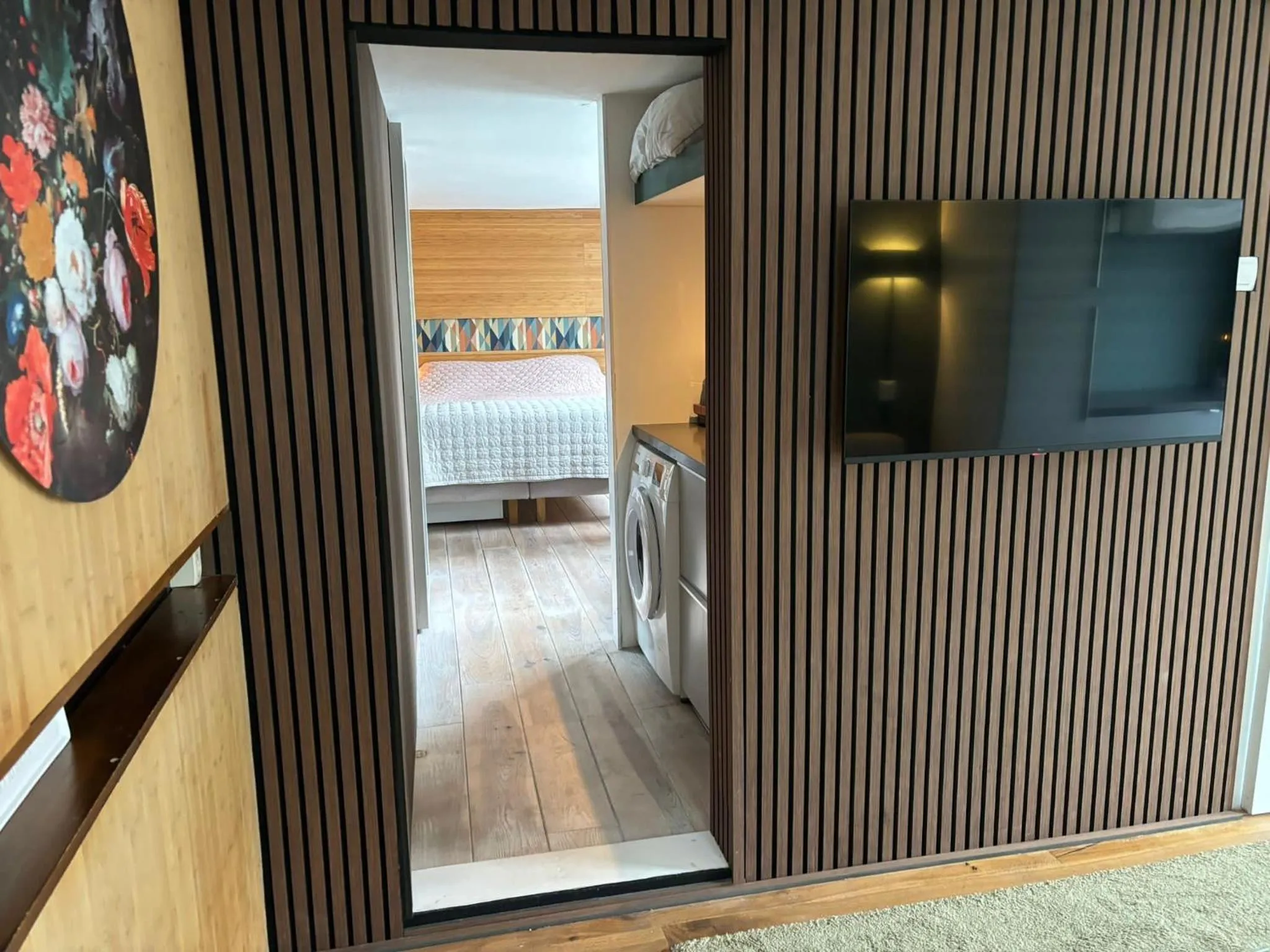 Romantic room in a houseboat