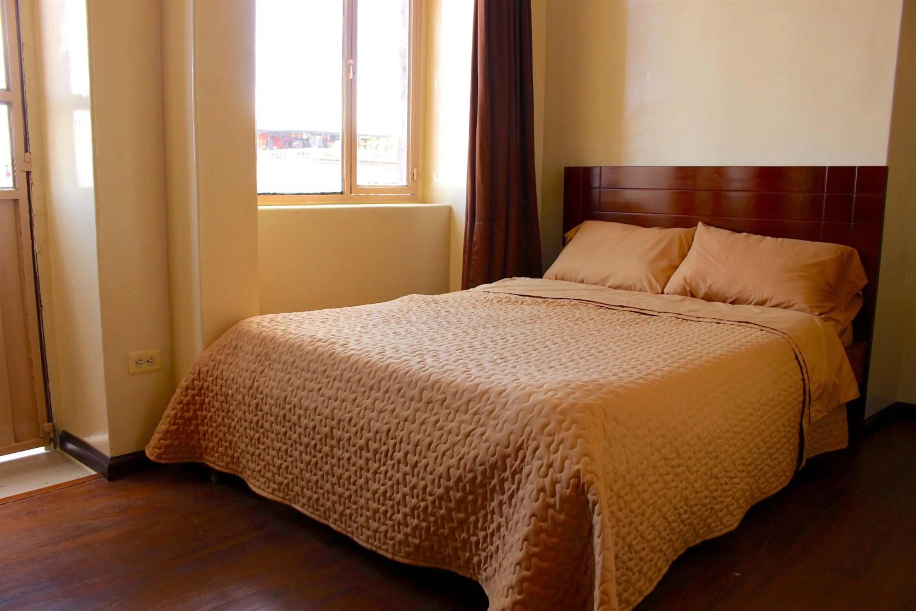 Standard Quadruple Room with Balcony in Hotel Norte