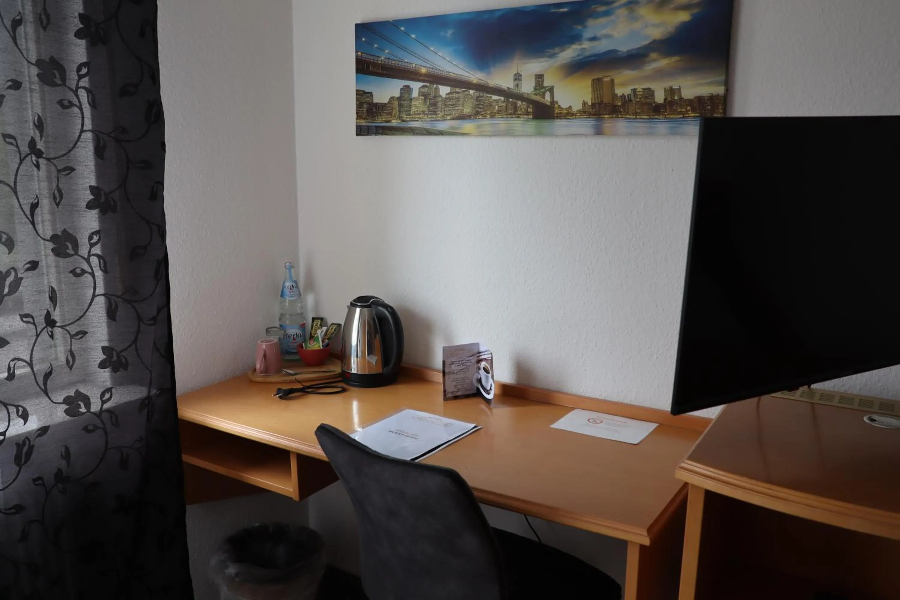 Photo of the whole room in Hotel Haarener Hof