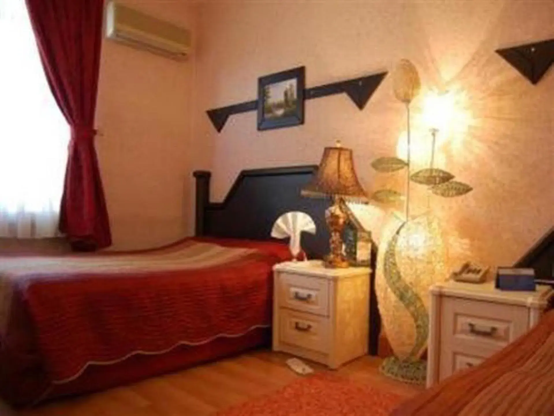 Photo of the whole room in Kucuk Velic Hotel Photo of the whole room in Kucuk Velic Hotel