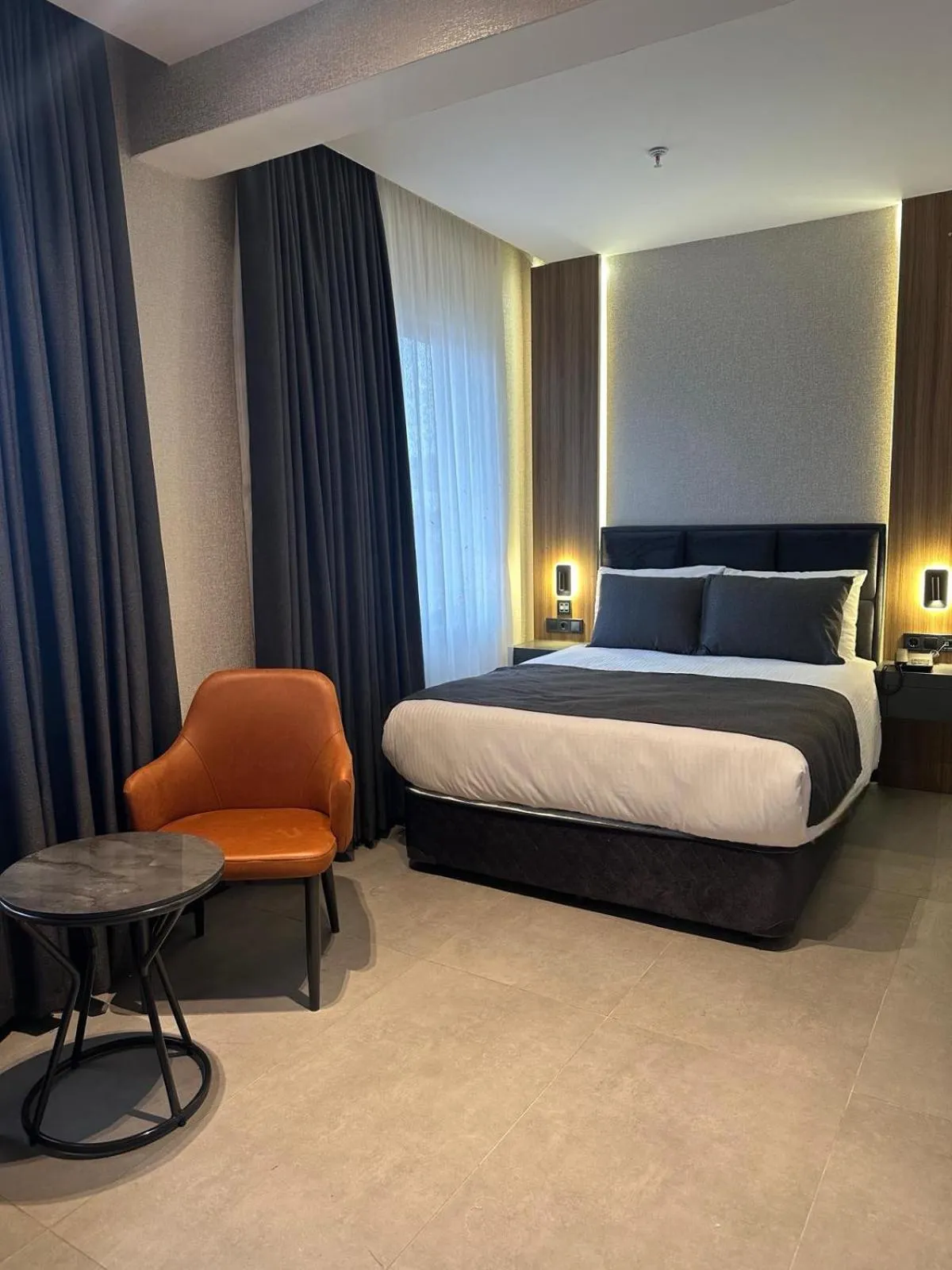 Bed in Kucuk Velic Hotel