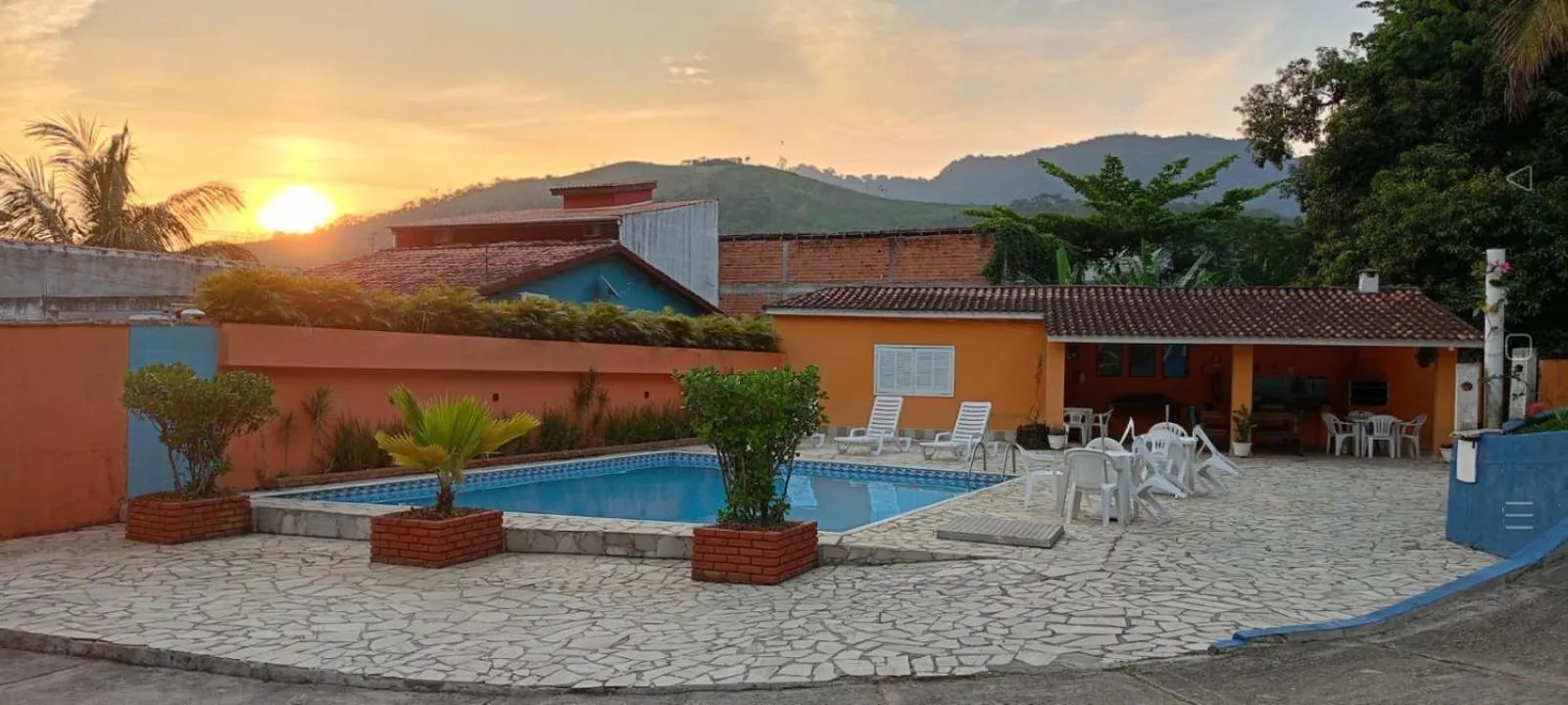 Pousada Sol do Araçá