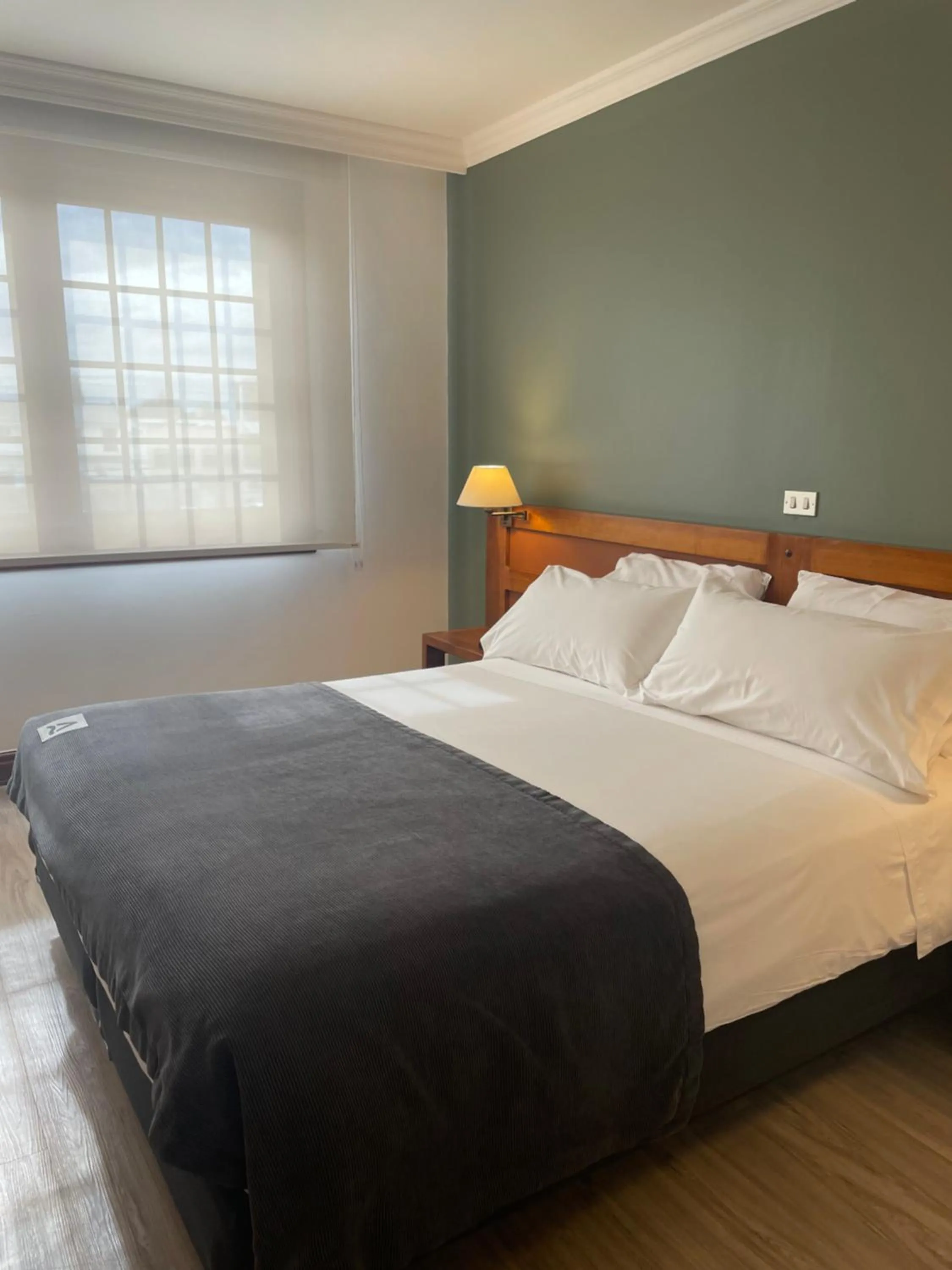 Photo of the whole room, Bed in Almasur Express Punta Arenas