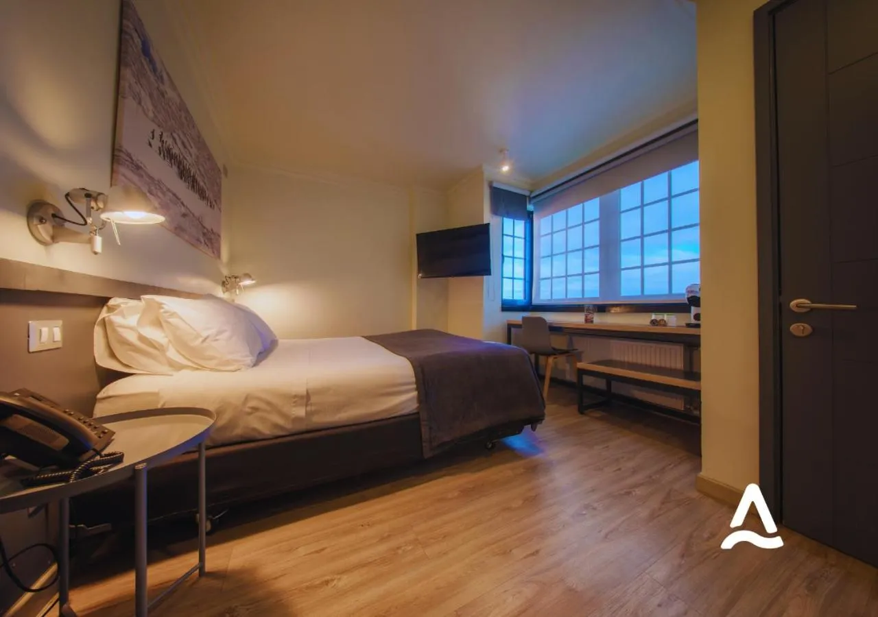 Bed in Almasur Express Punta Arenas