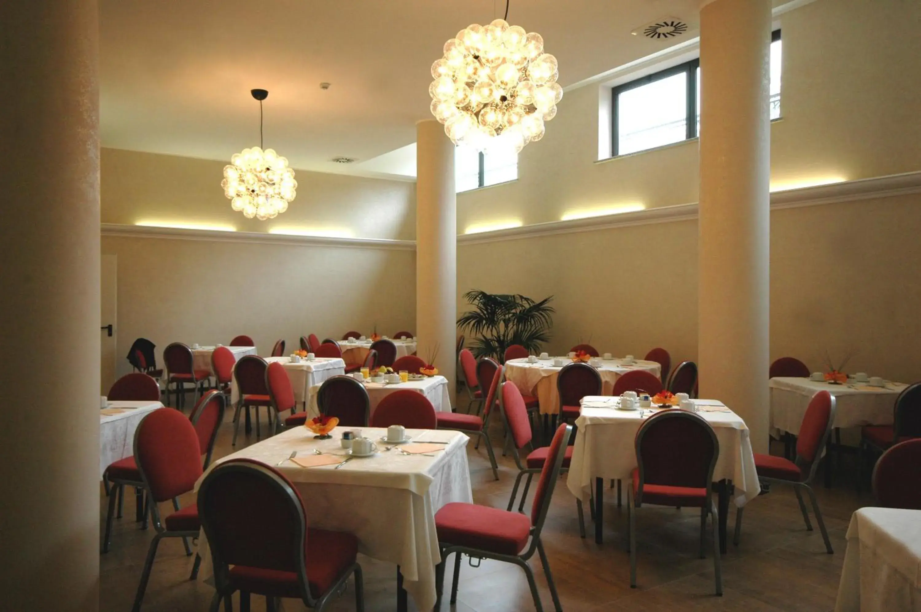Restaurant/places to eat in Hotel Langhe & Monferrato Restaurant/places to eat in Hotel Langhe & Monferrato