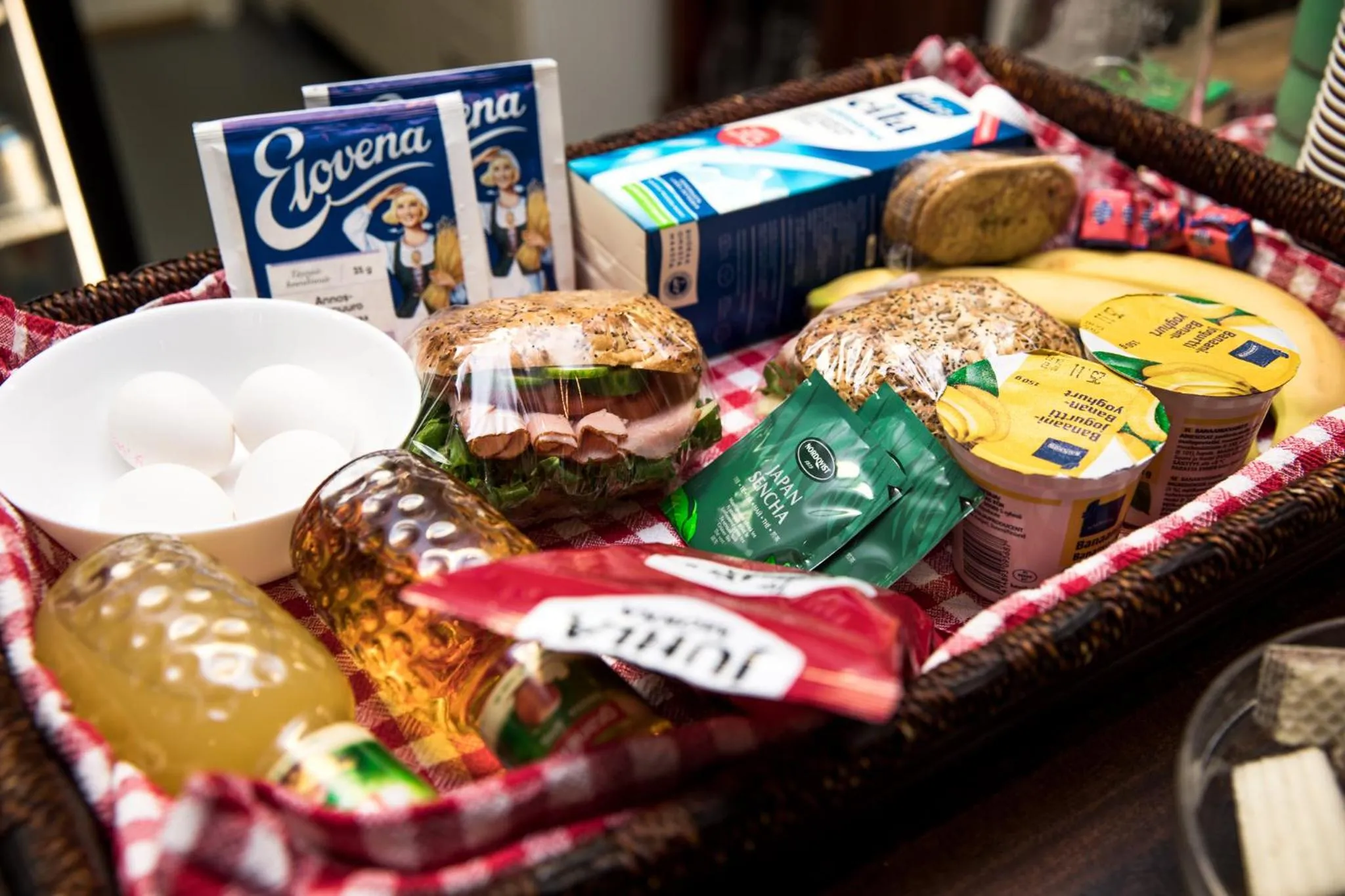 Food and drinks in Holiday Linnunlahti