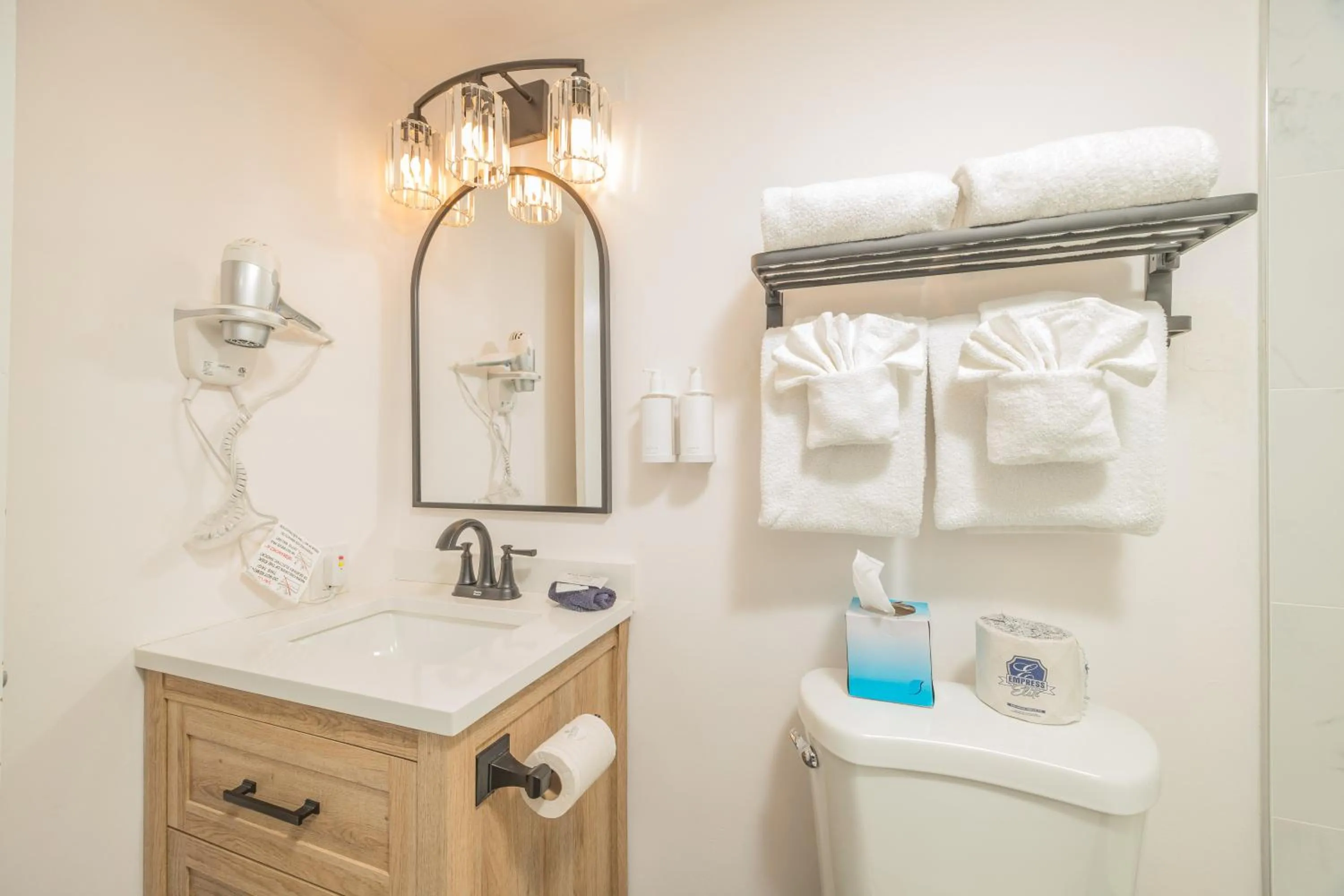 Bathroom in The Ponce St. Augustine Hotel