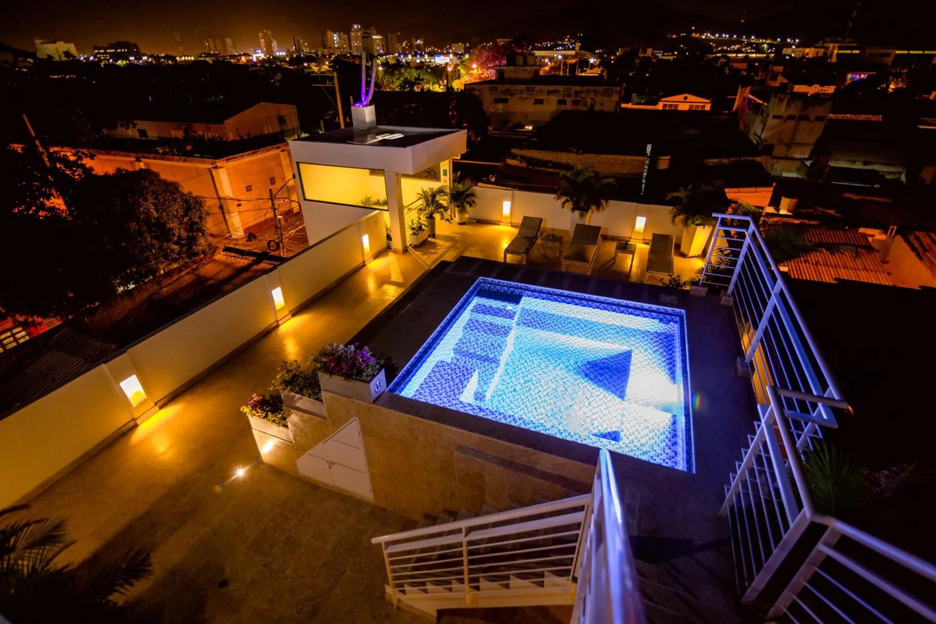 Property building in El Cactus Luxury Apartments in Historic Center