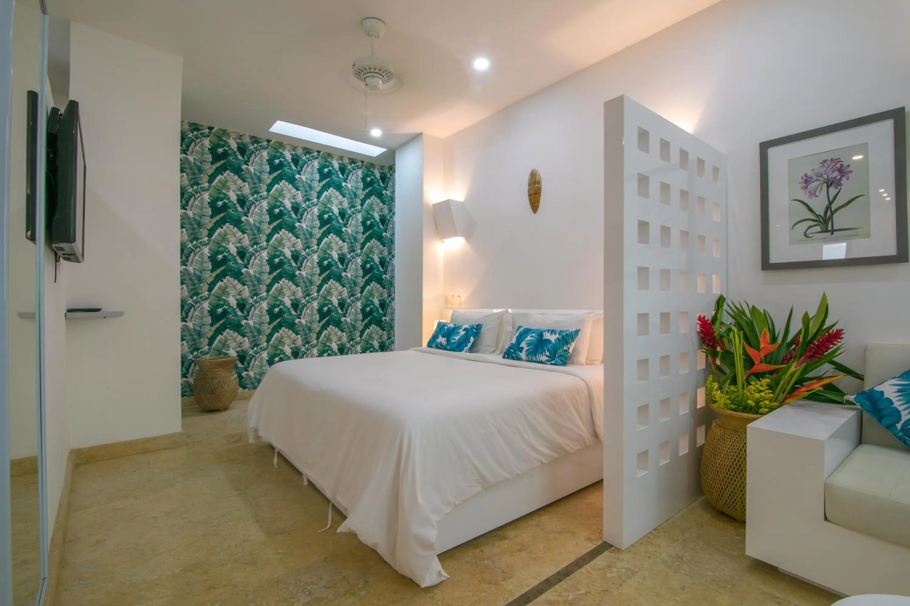 Bedroom, Bed in El Cactus Luxury Apartments in Historic Center