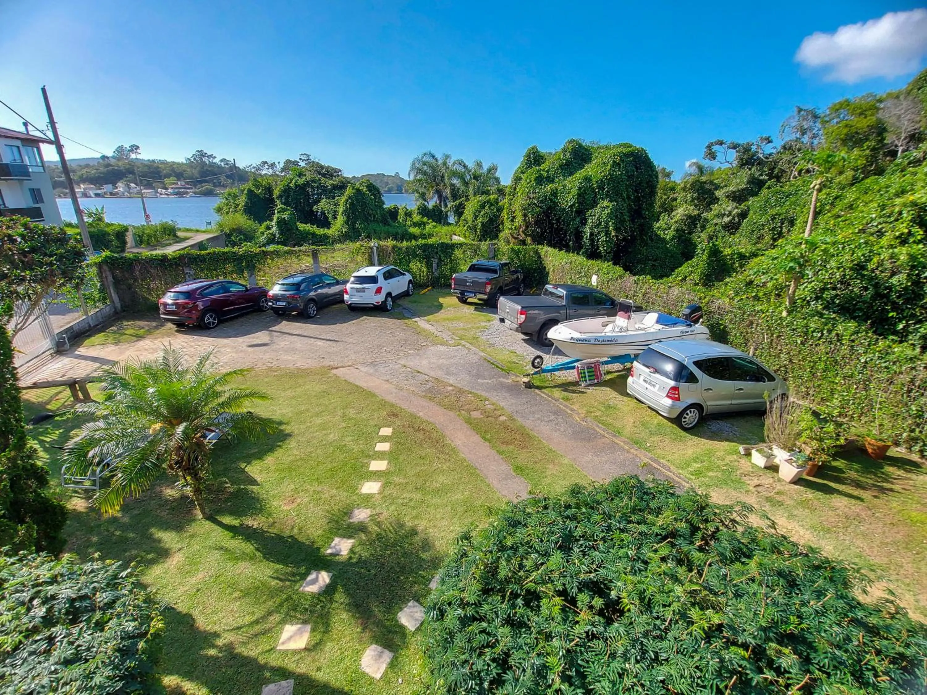 Parking in Pousada Casa da Lagoa