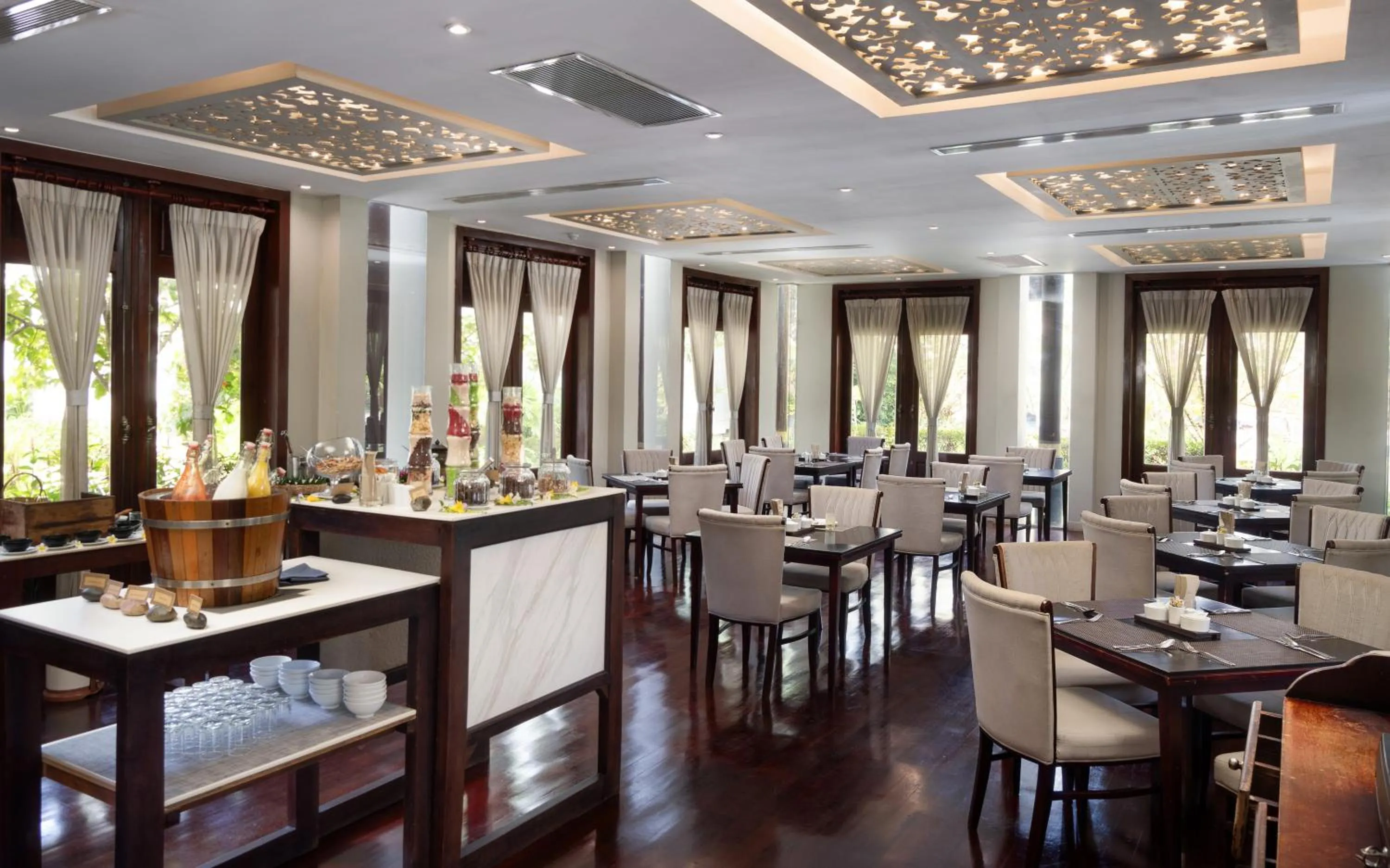 Restaurant/places to eat in Memoire Palace Resort & Spa