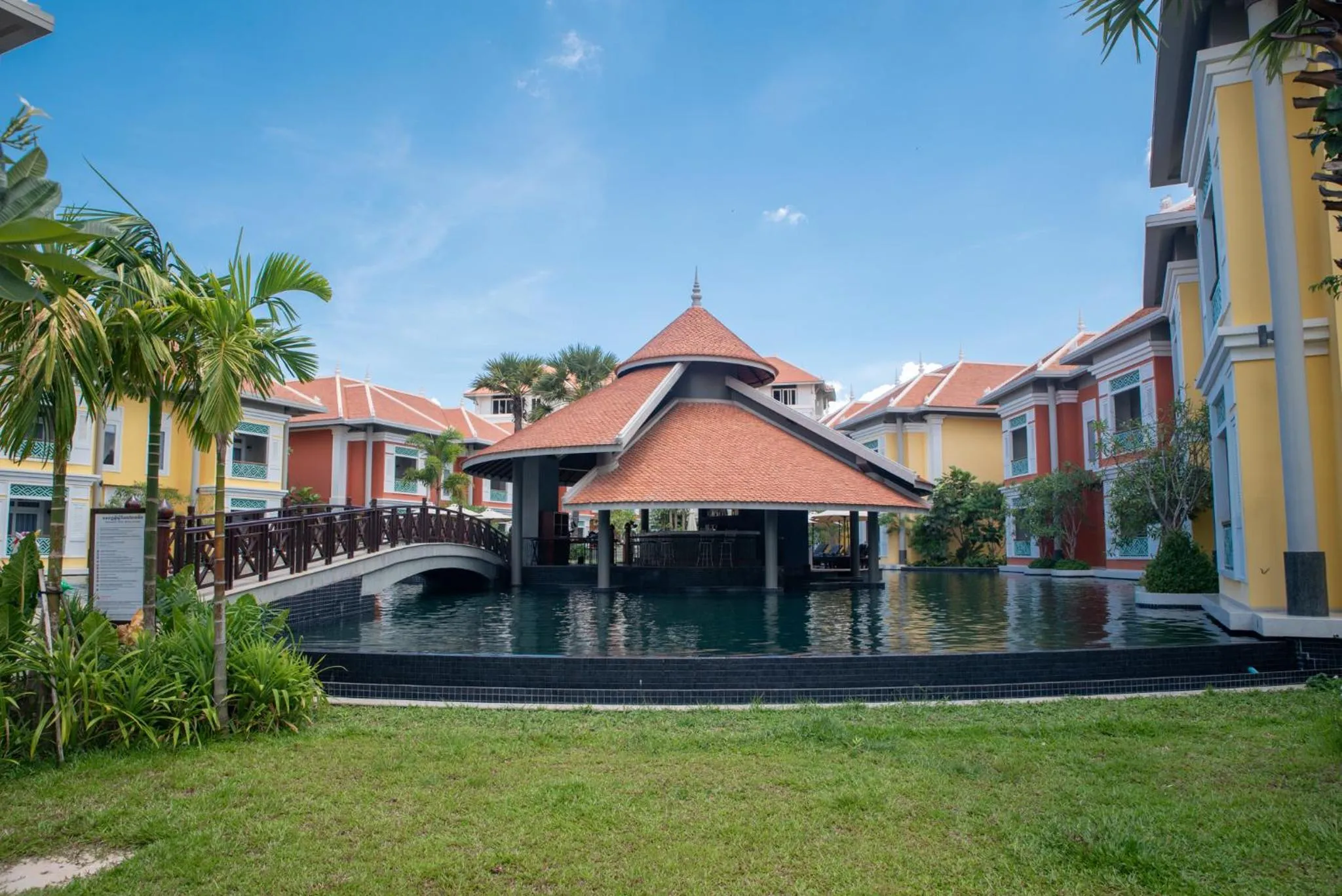 Swimming pool in Memoire Palace Resort & Spa