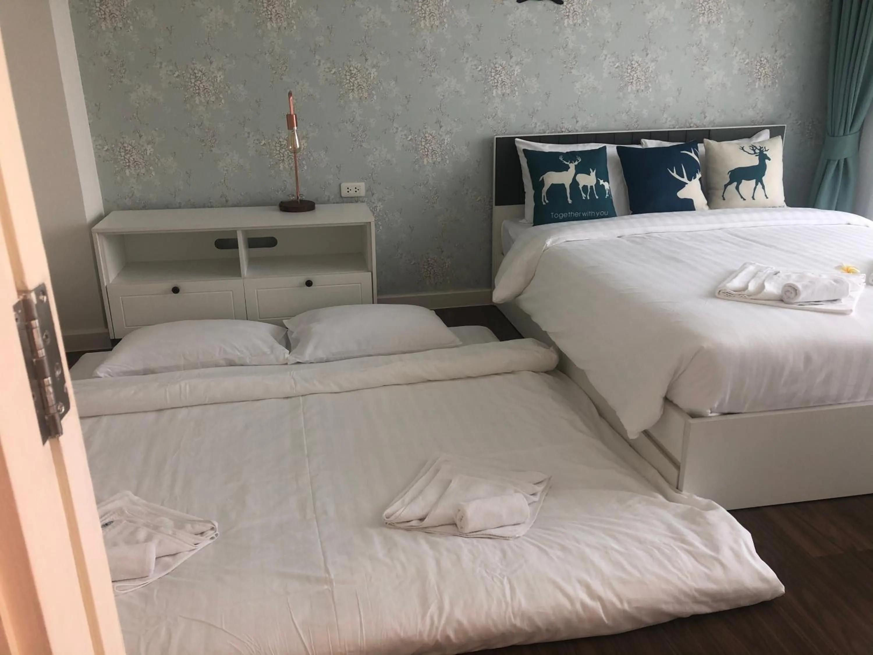 Bed in Courtyard khaoyai by JP