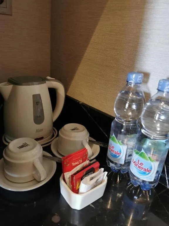 Coffee/tea facilities in Warhol Residence Semarang Simpang Lima