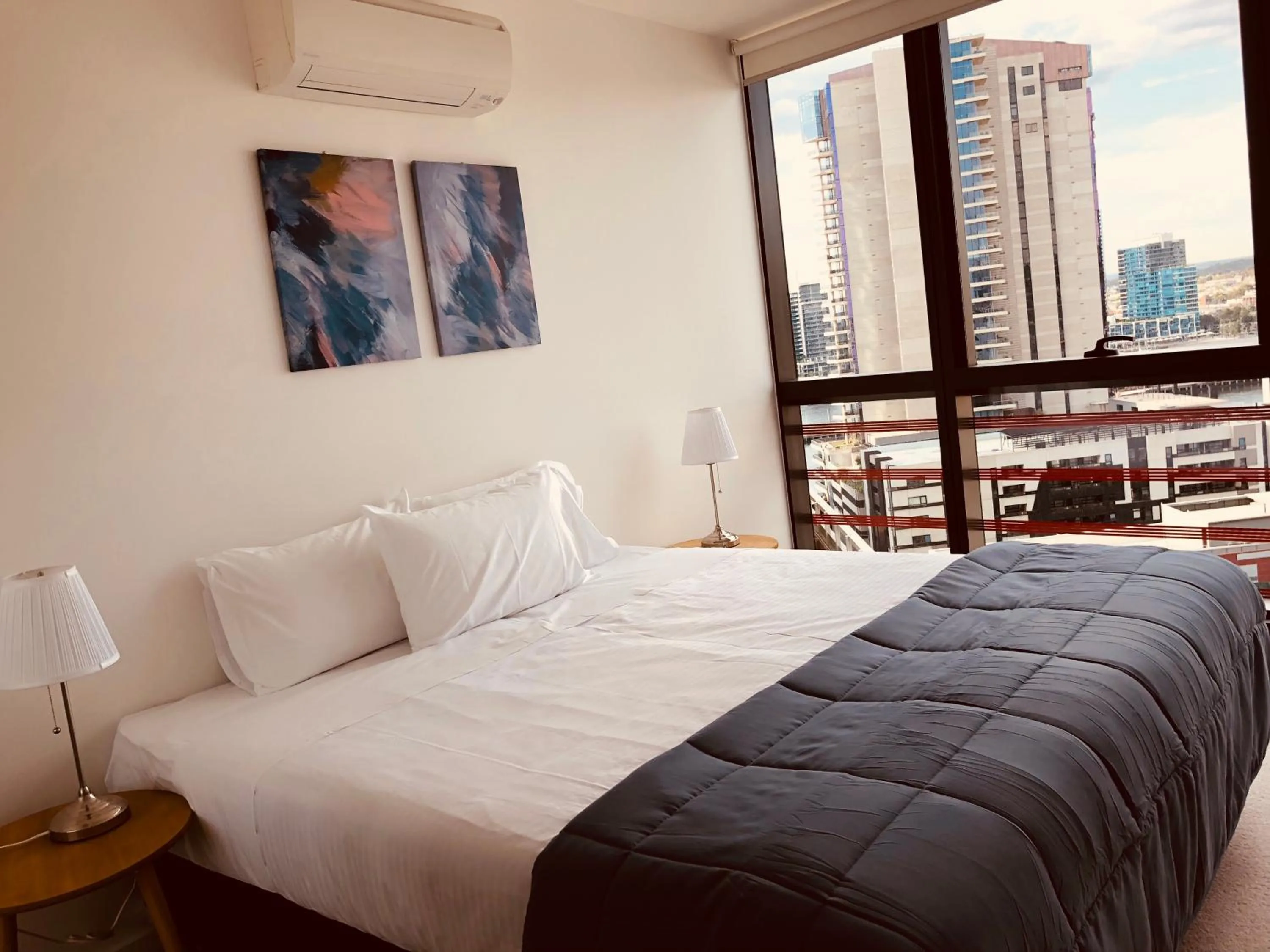 Bed in Winston Apartments Docklands