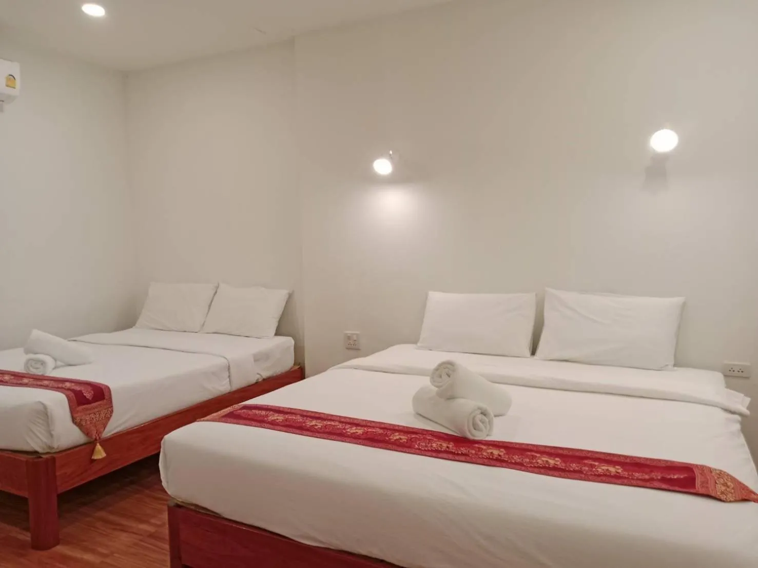 Cha-Am Fish Star Hotel