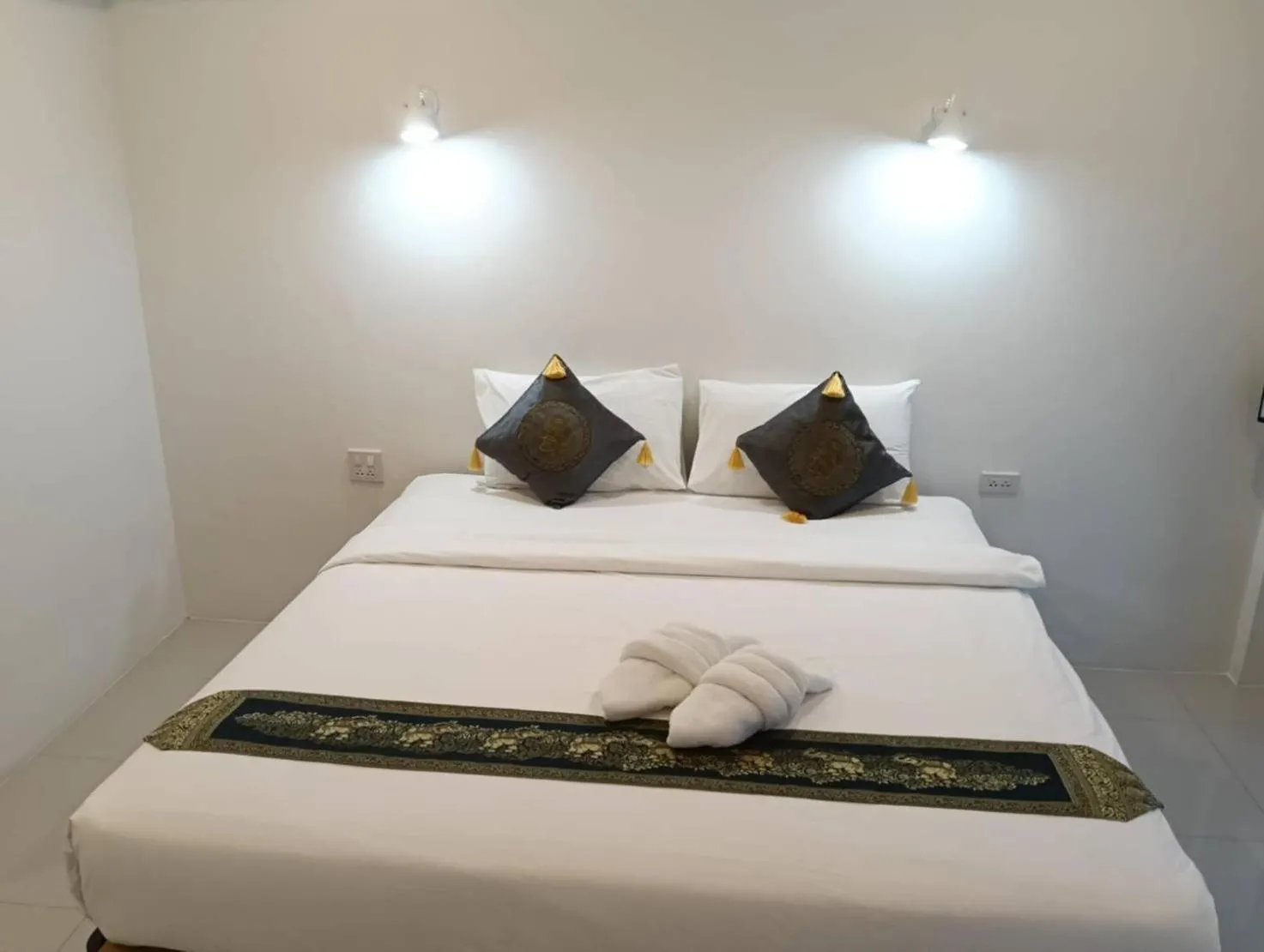 Cha-Am Fish Star Hotel