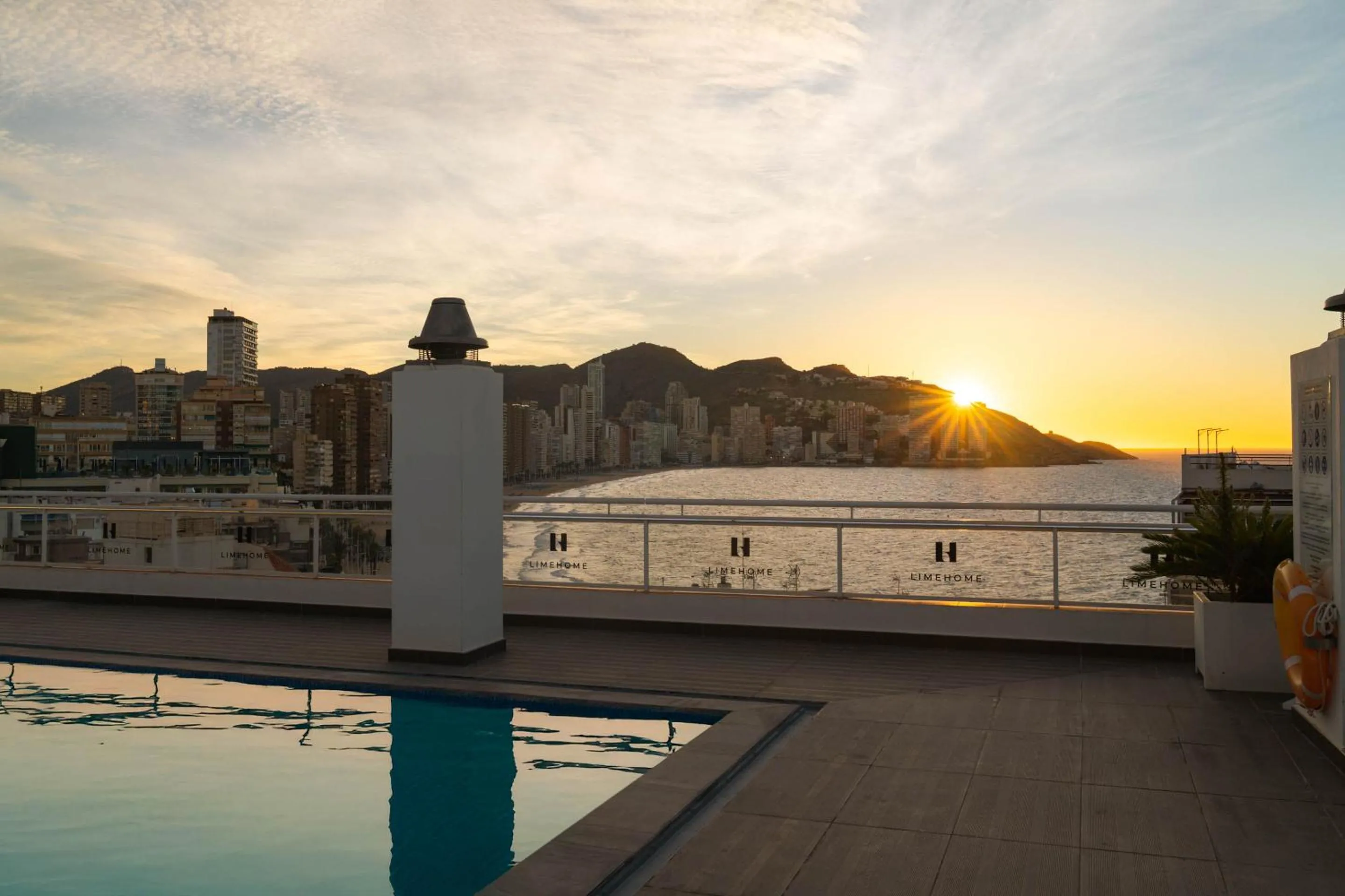 Pool view in Limehome Benidorm Calle Mayor