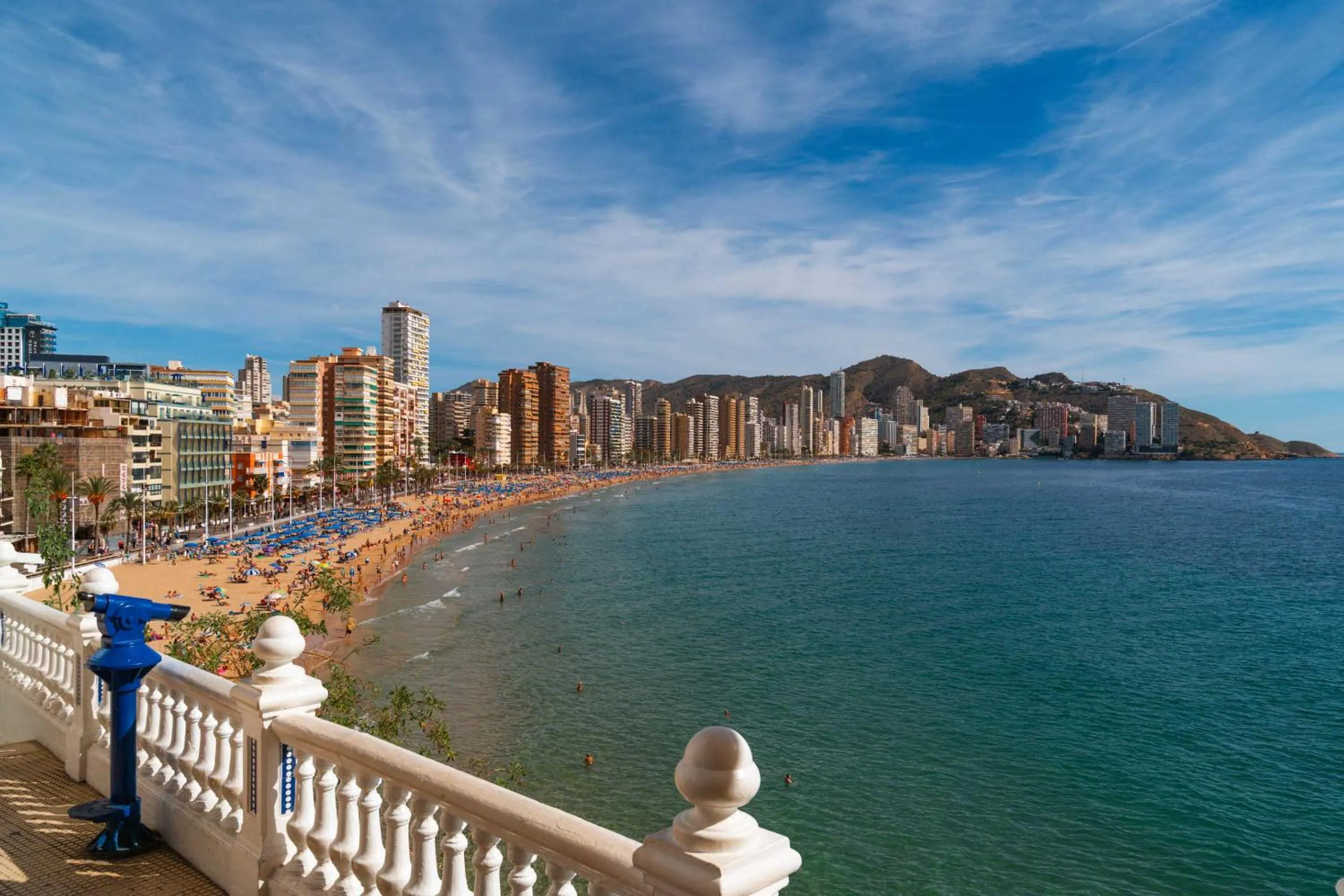 Neighbourhood in Limehome Benidorm Calle Mayor