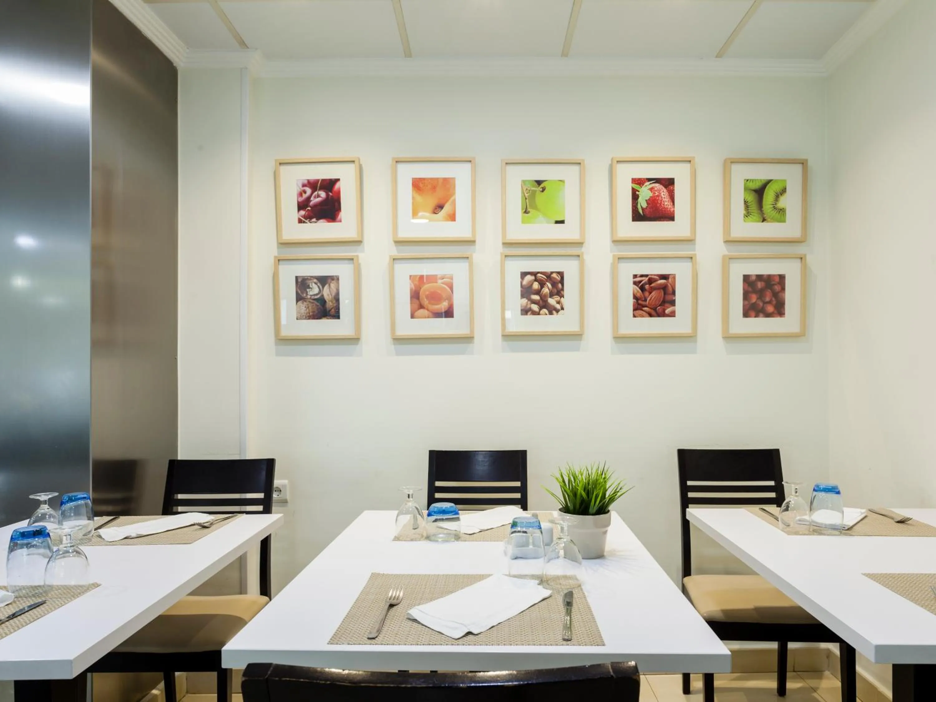 Restaurant/places to eat in Hotel Centro Mar