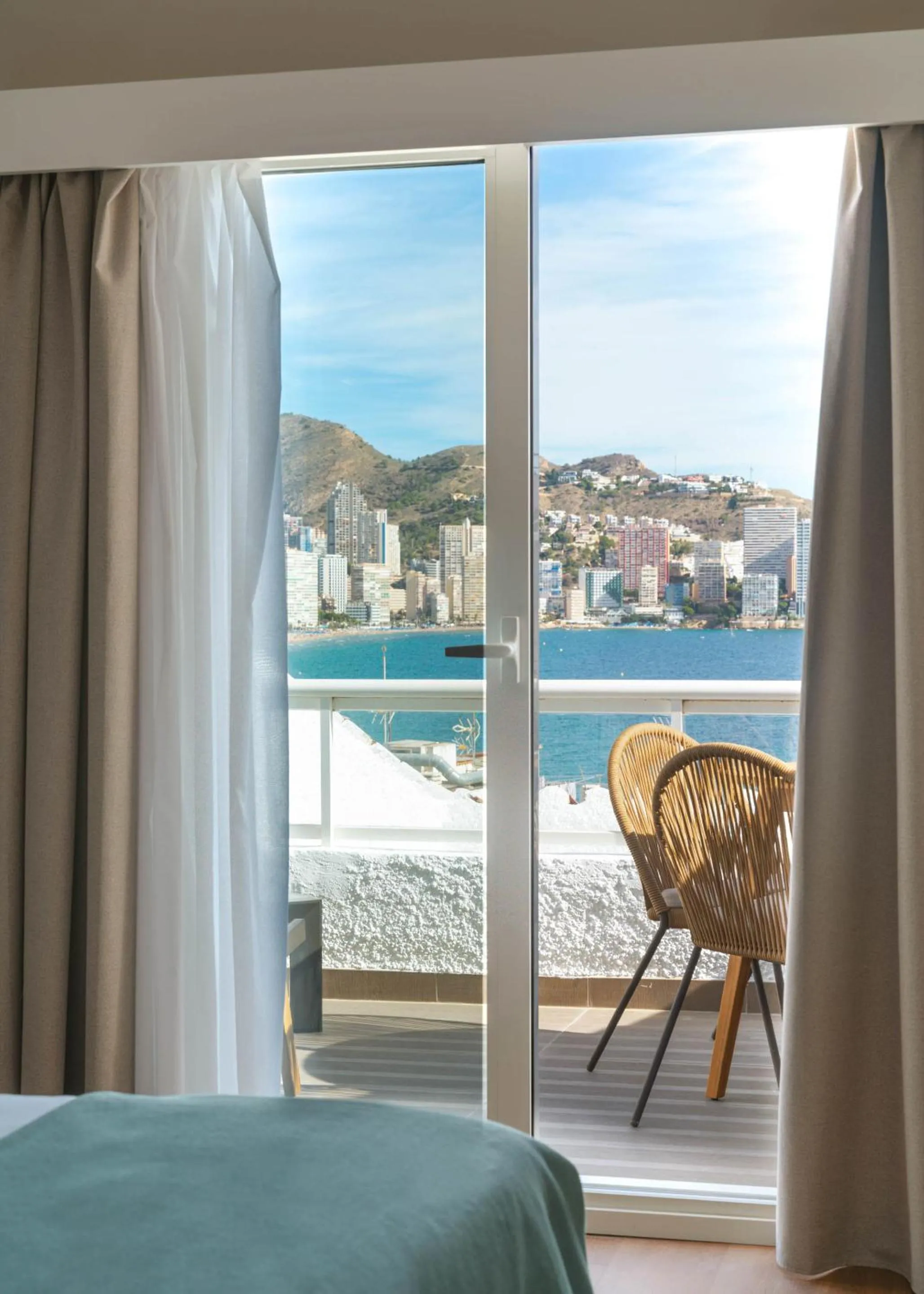 View (from property/room), Bed in Limehome Benidorm Calle Mayor