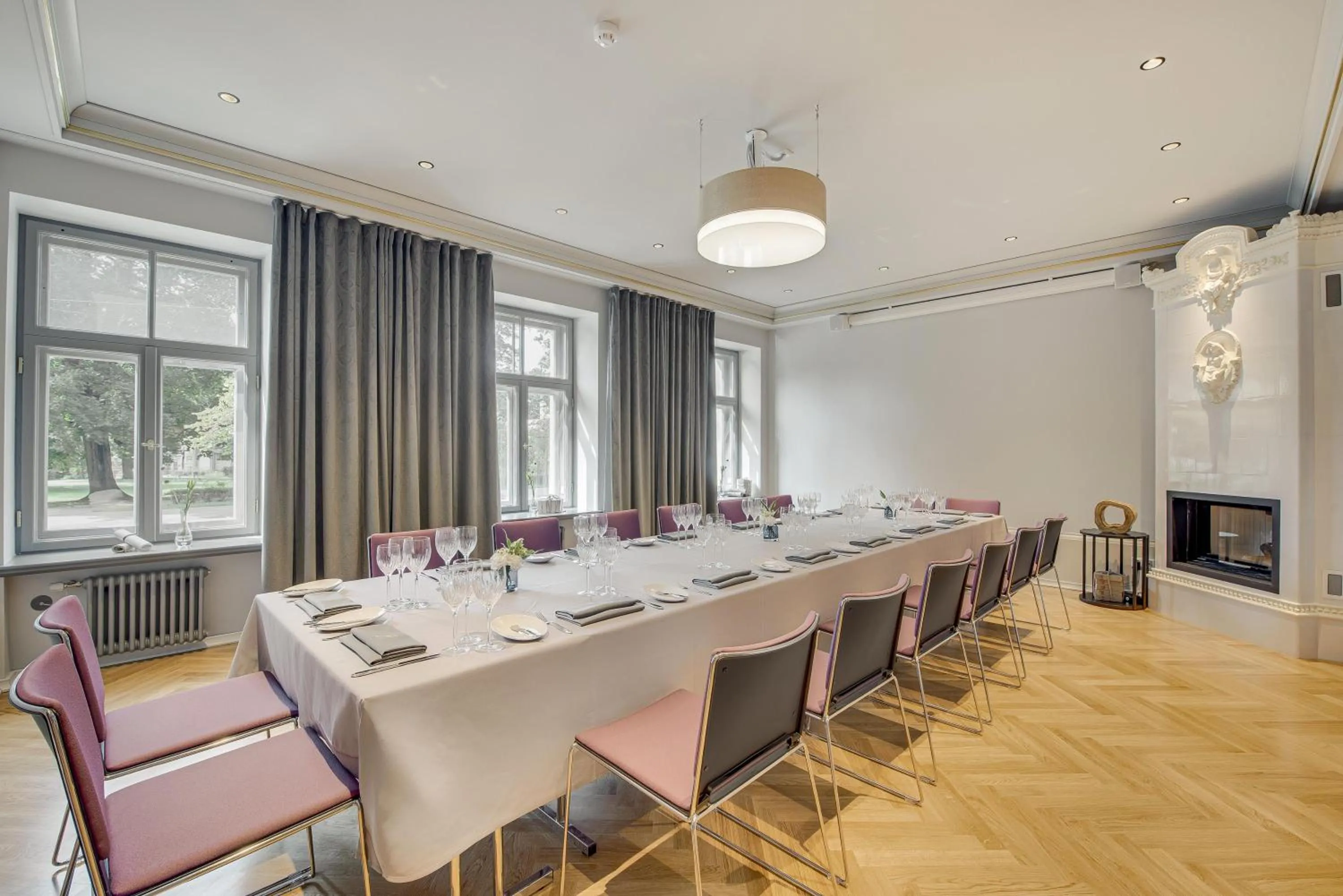 Meeting/conference room in Grand Poet Hotel and SPA by Semarah