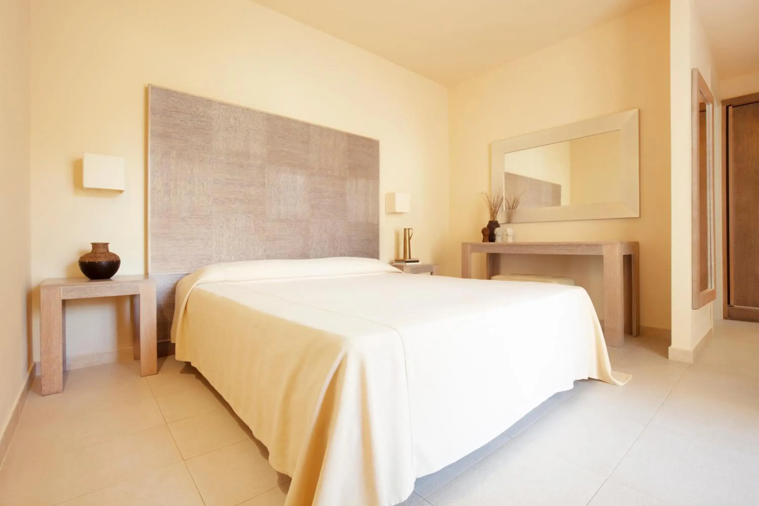Bedroom, Bed in Spiagge San Pietro, a charming & relaxing resort Bedroom, Bed in Spiagge San Pietro, a charming & relaxing resort