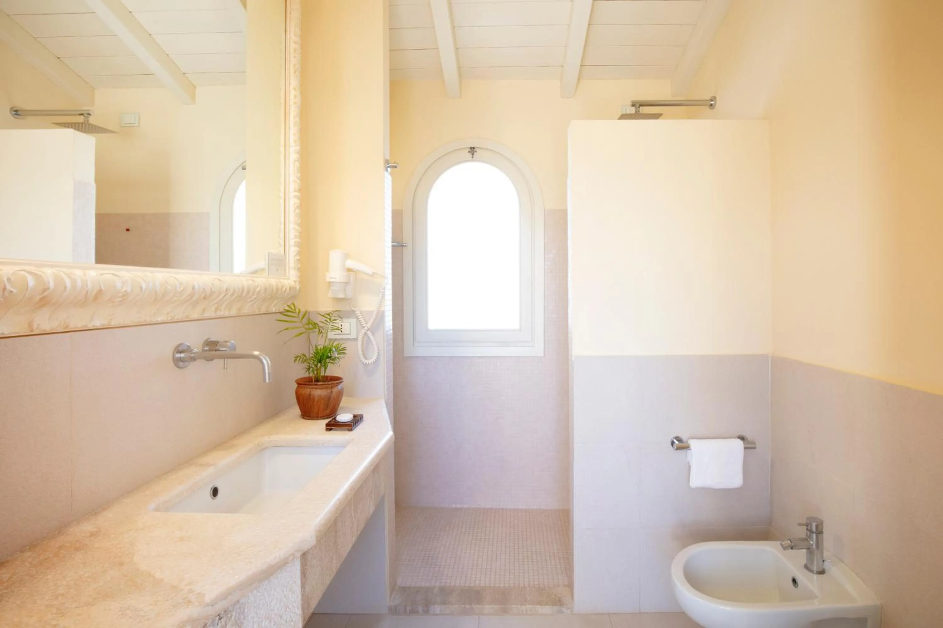 Bathroom in Spiagge San Pietro, a charming & relaxing resort