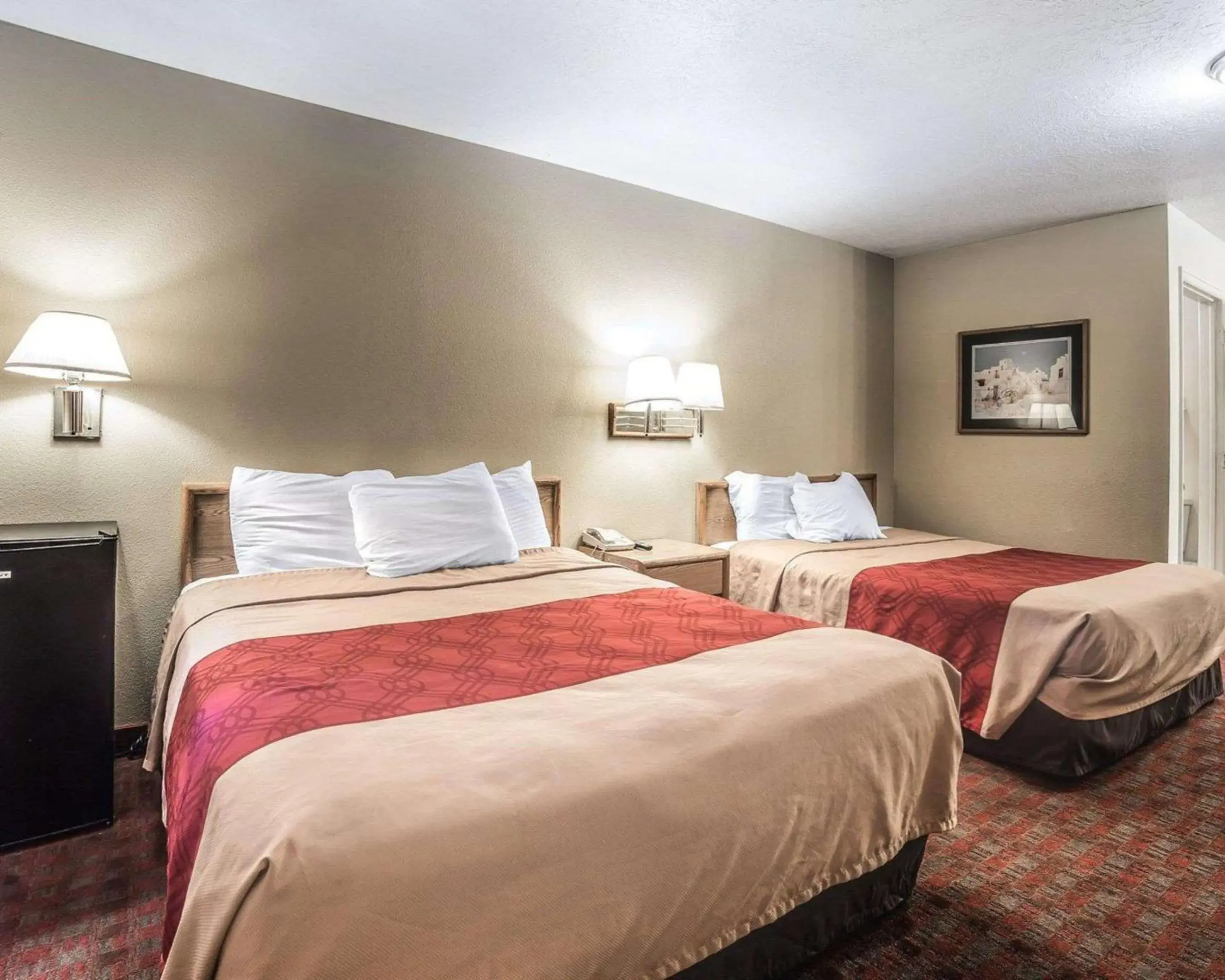 Photo of the whole room, Bed in Rodeway Inn Hurricane - Zion National Park Area Photo of the whole room, Bed in Rodeway Inn Hurricane - Zion National Park Area