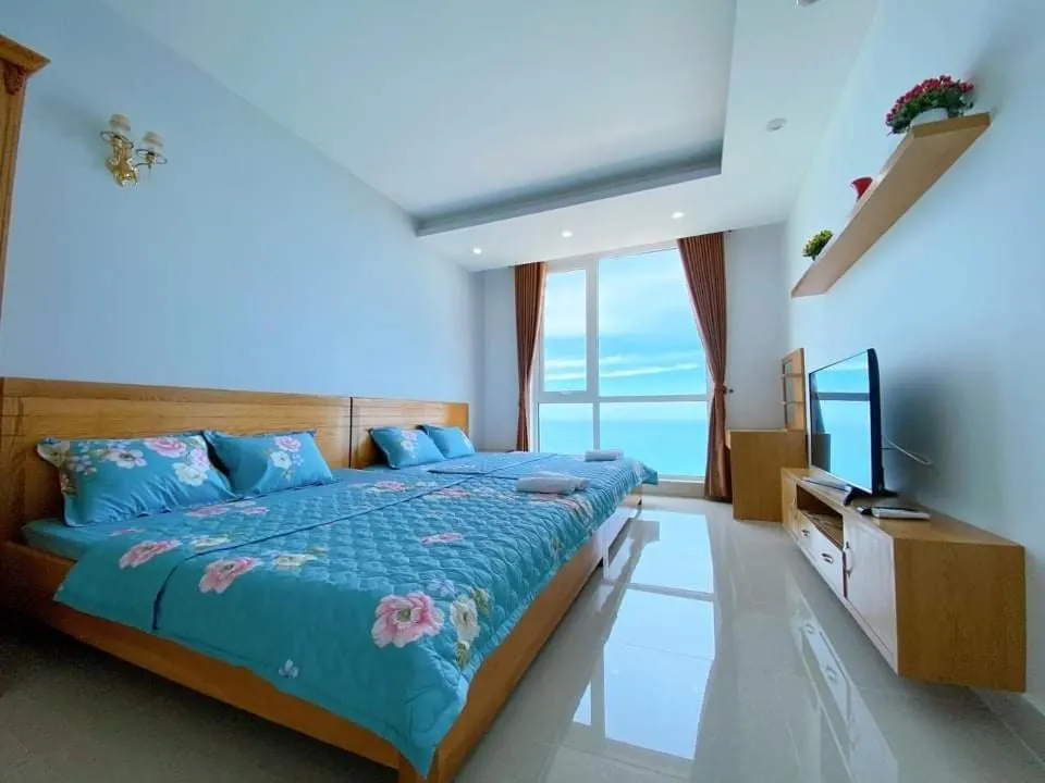 Bed in The Grand Condotel