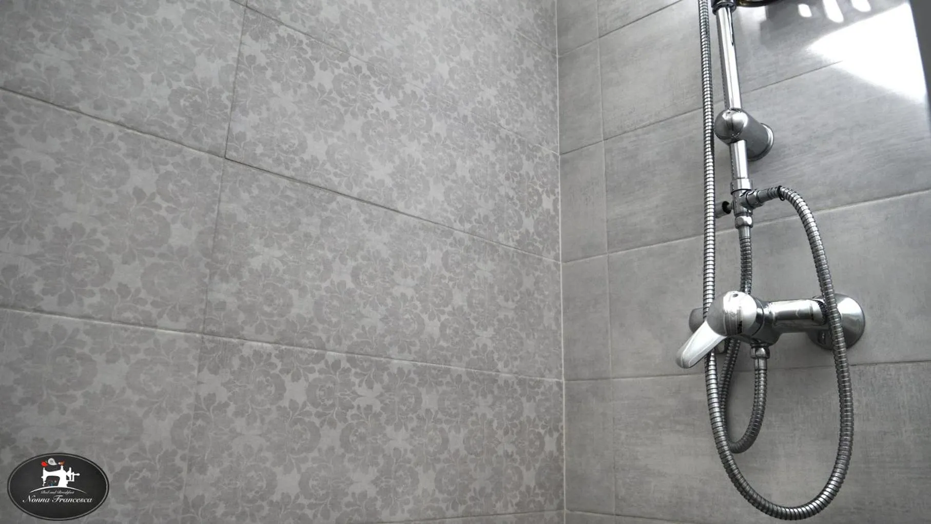 Bathroom in Nonna Francesca