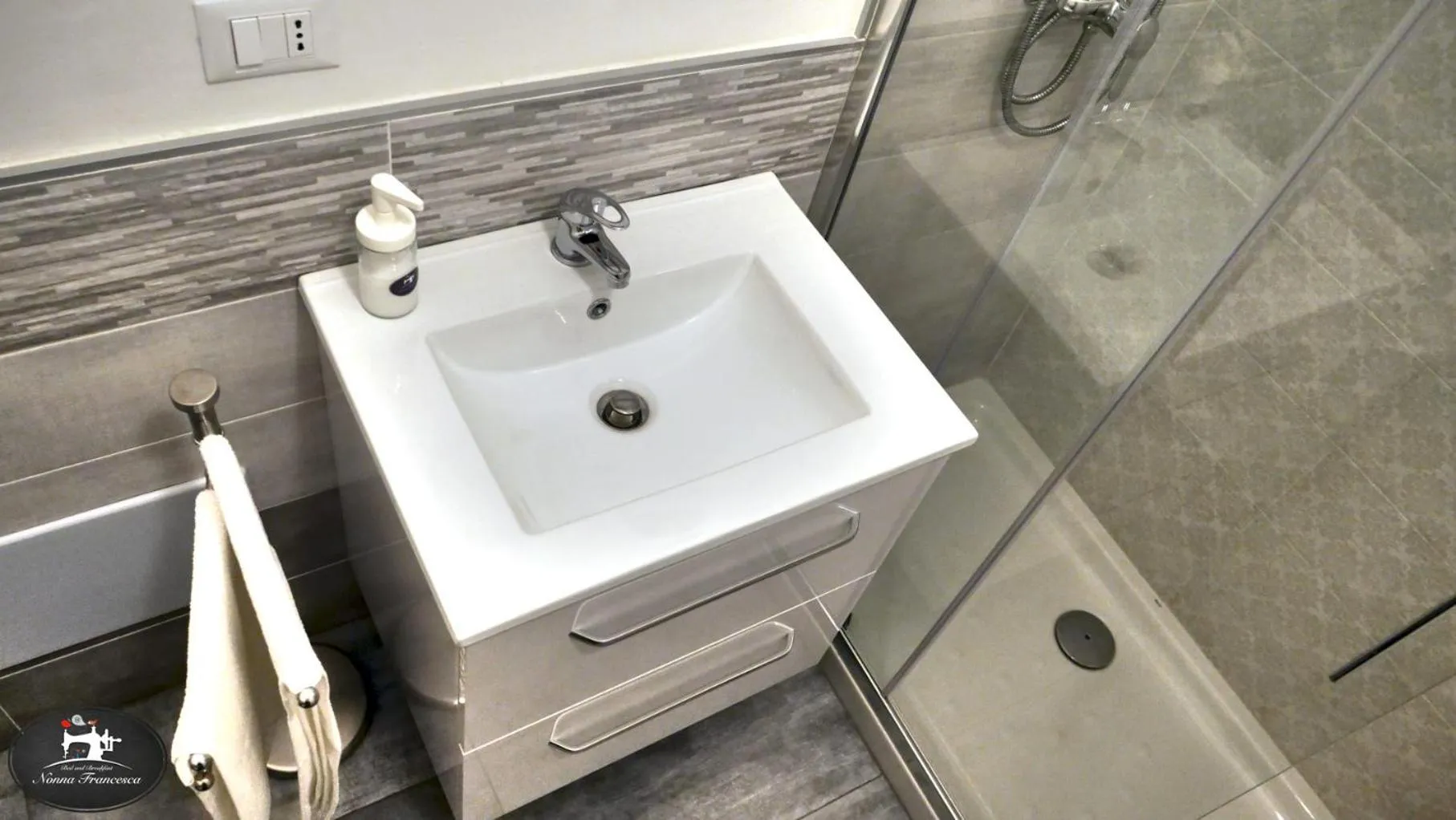 Bathroom in Nonna Francesca