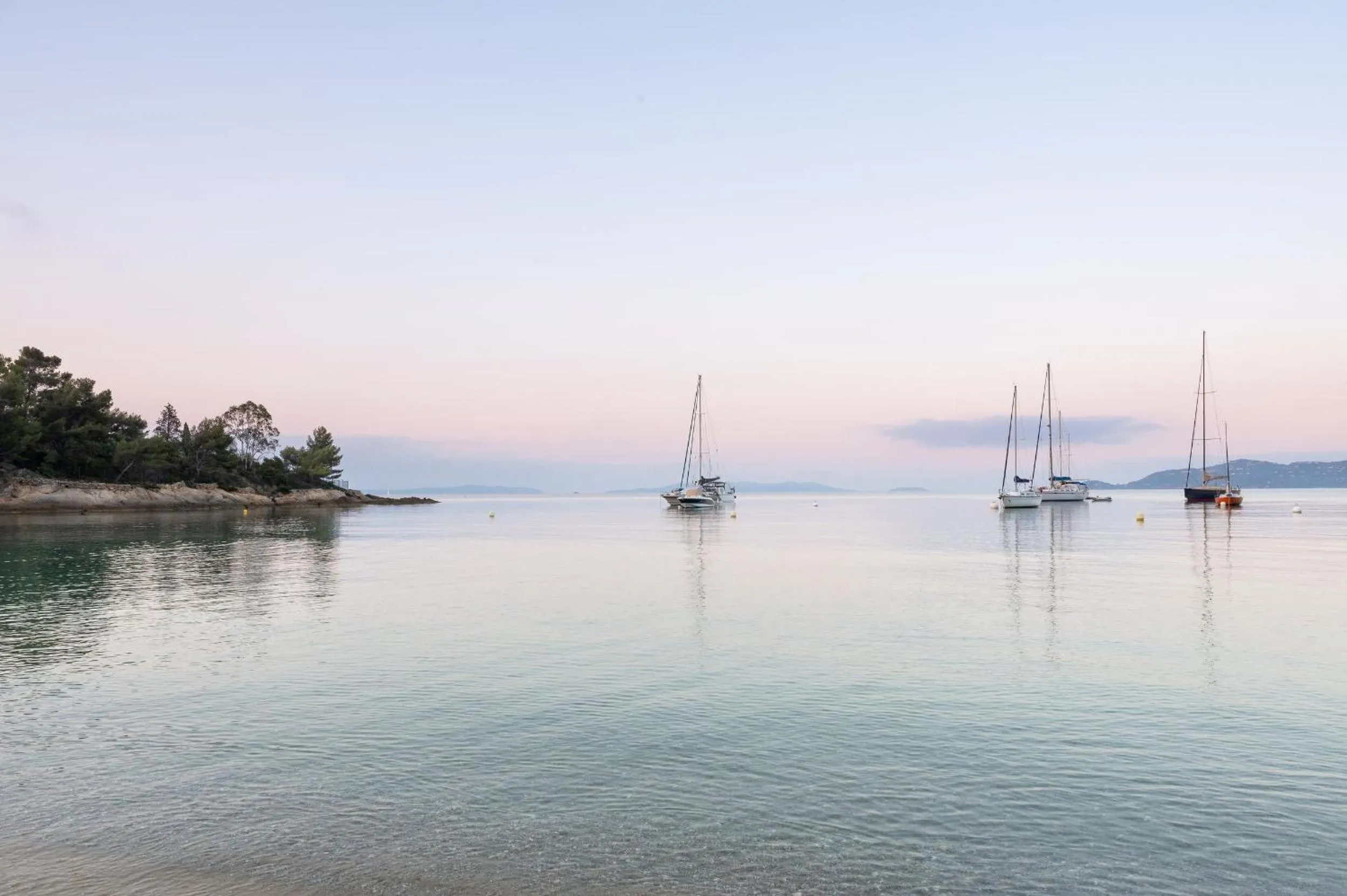 Natural landscape in Hôtel de La Fossette