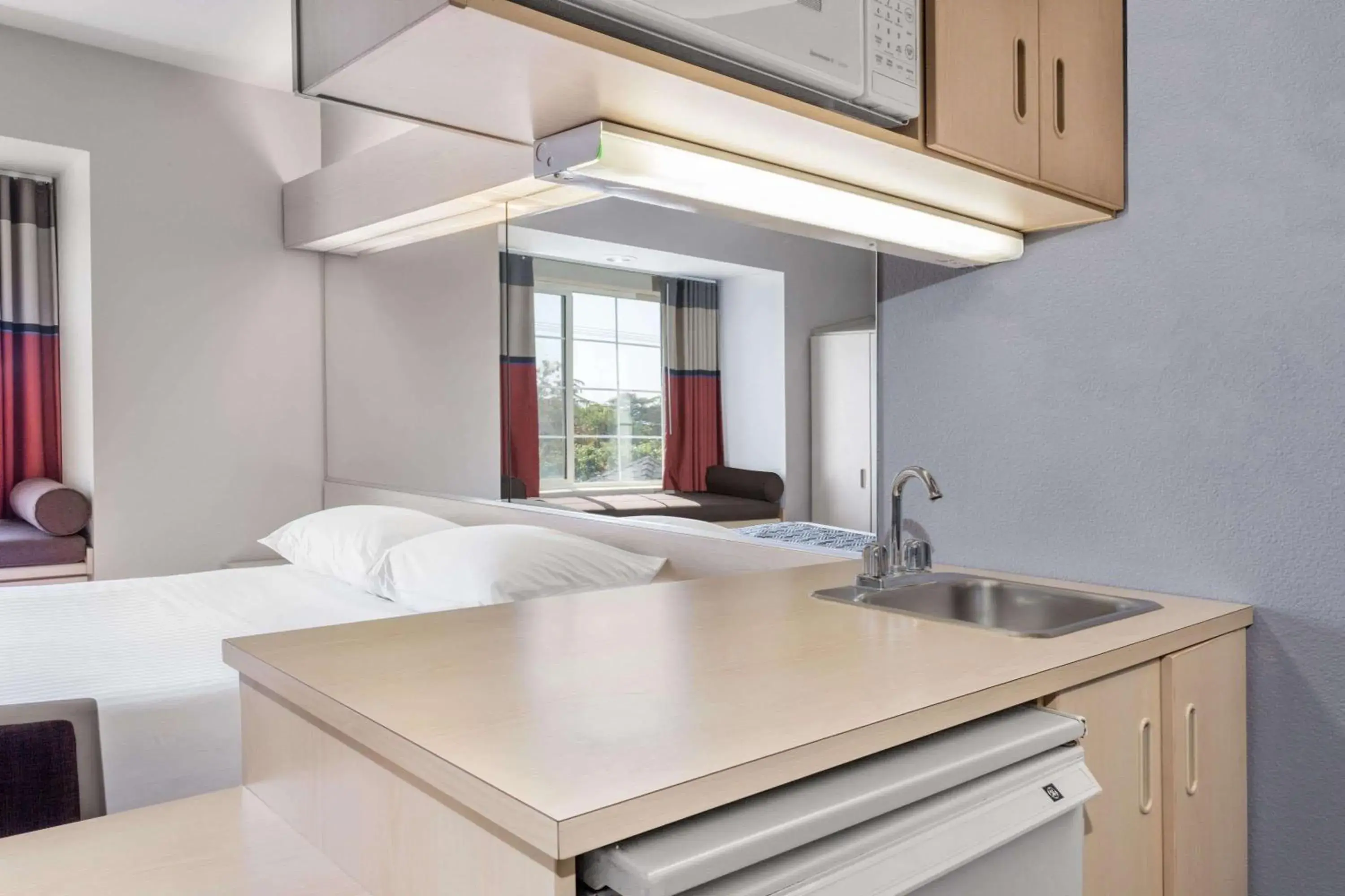 Photo of the whole room, Bed in Microtel Inn & Suites Modesto Photo of the whole room, Bed in Microtel Inn & Suites Modesto