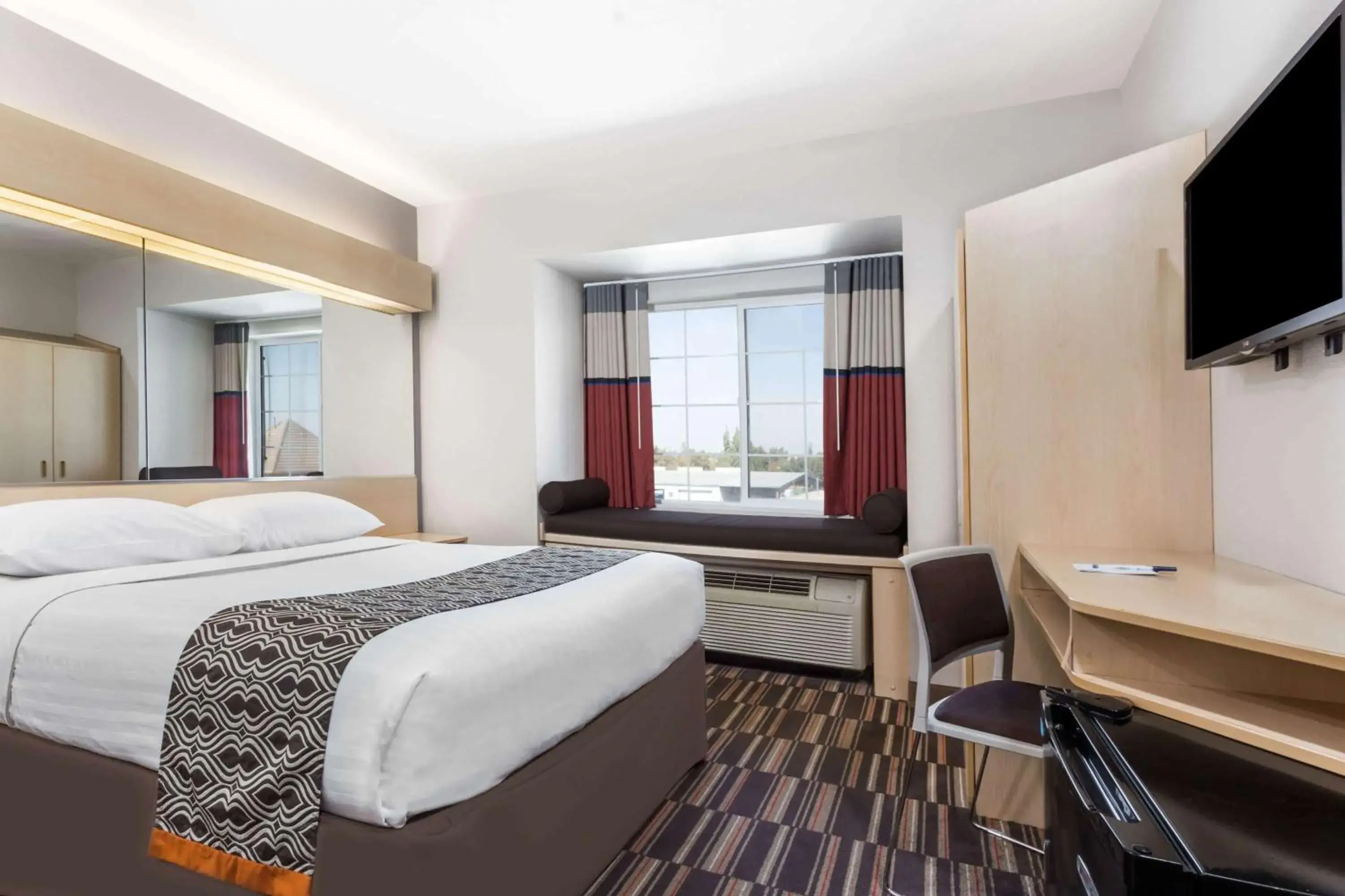 Photo of the whole room, Bed in Microtel Inn & Suites Modesto Photo of the whole room, Bed in Microtel Inn & Suites Modesto