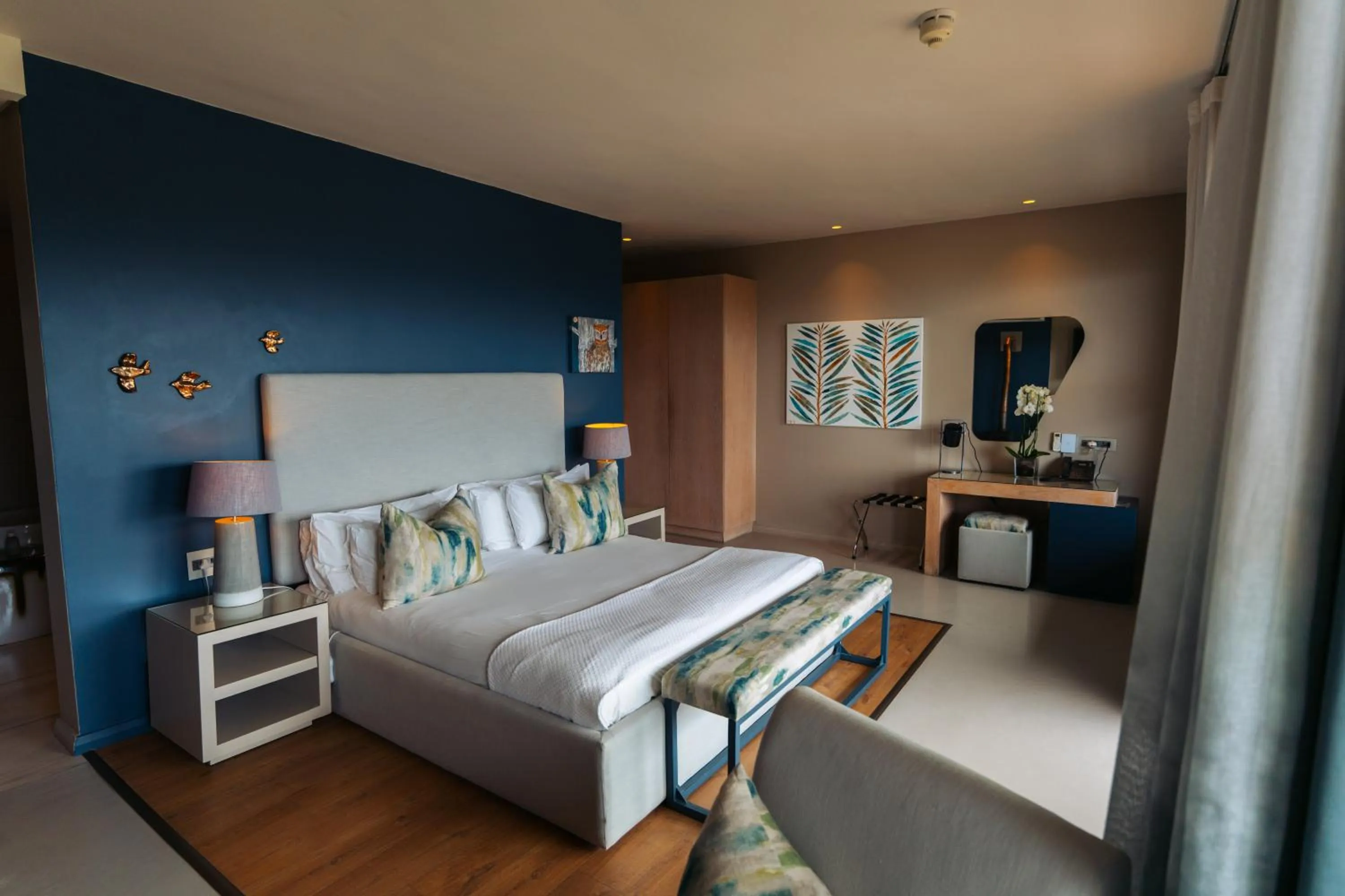 Bed in Sky Villa Boutique Hotel