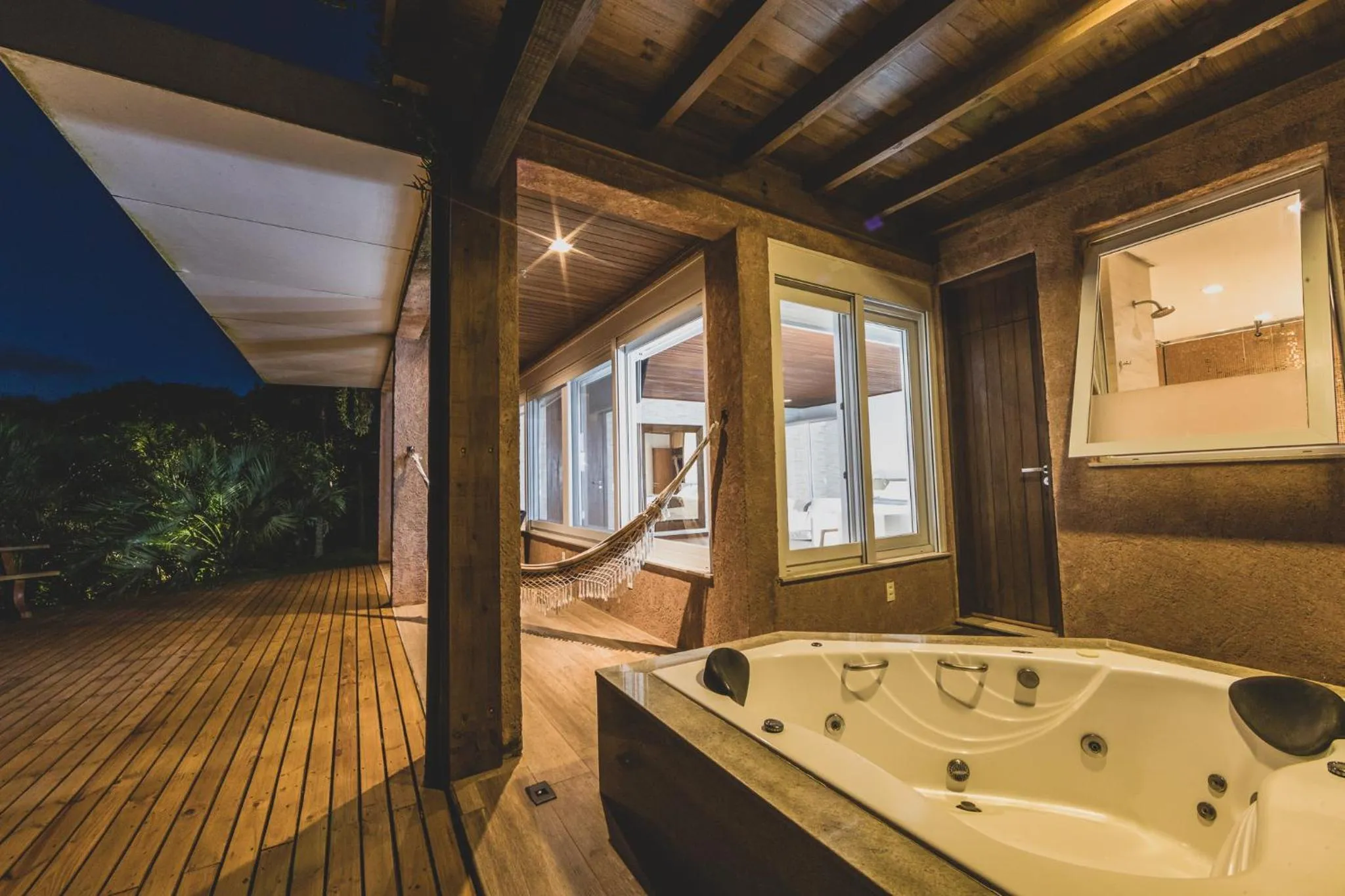 Honeymoon Suite in Fazenda Verde - Praia do Rosa
