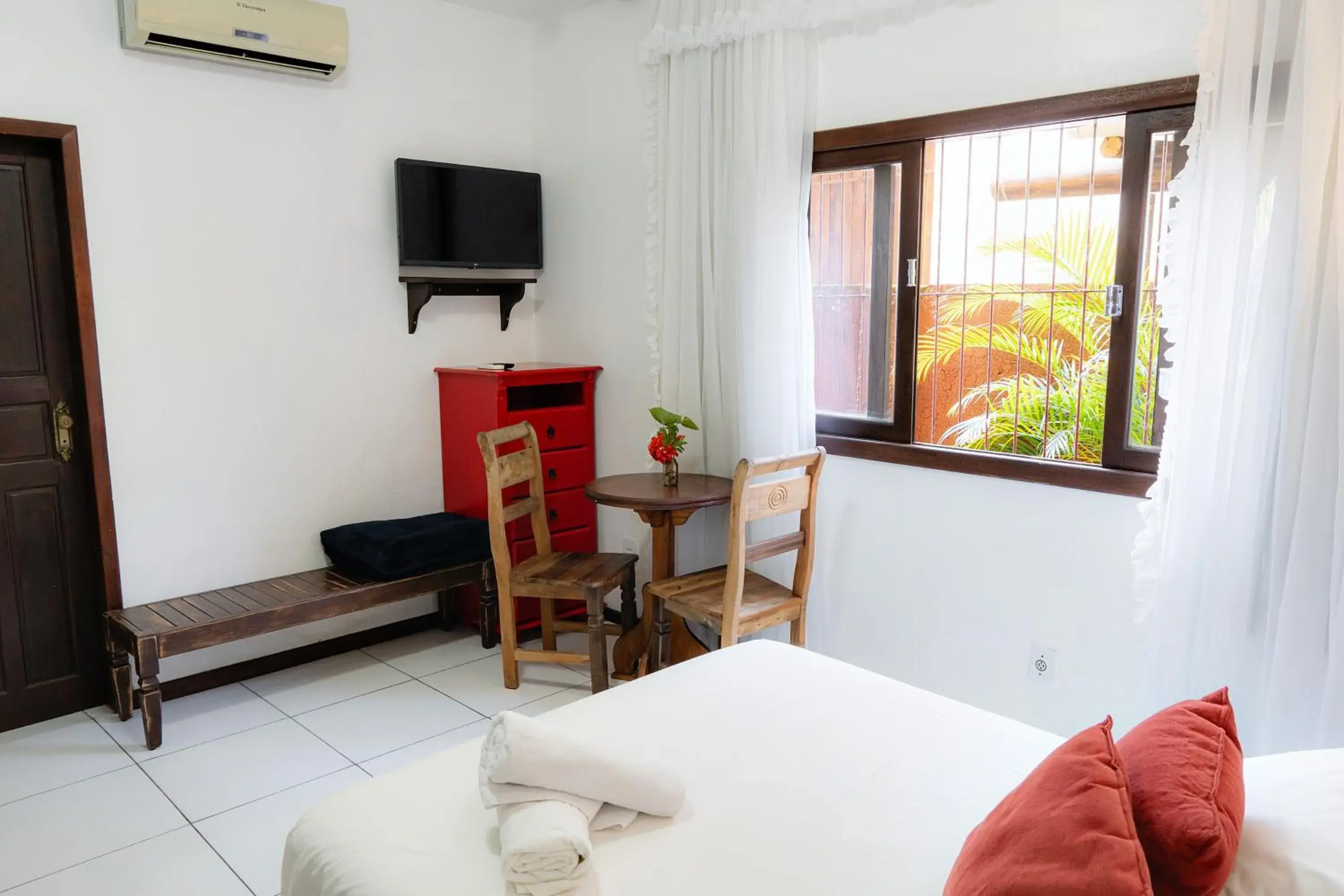 Standard Double Room in Pousada Porto dos Casais Standard Double Room in Pousada Porto dos Casais