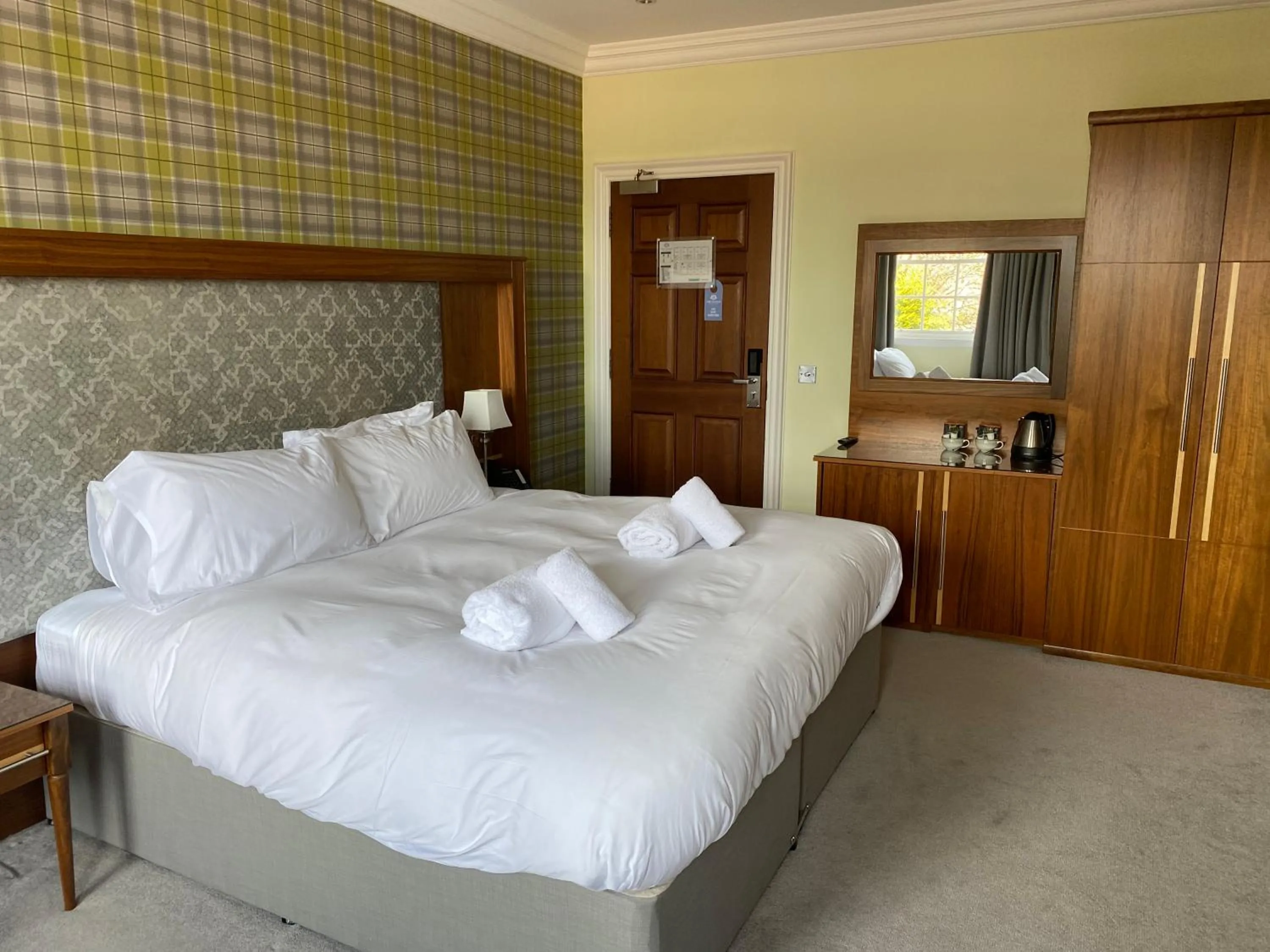 Bedroom, Bed in The Craigie Hotel