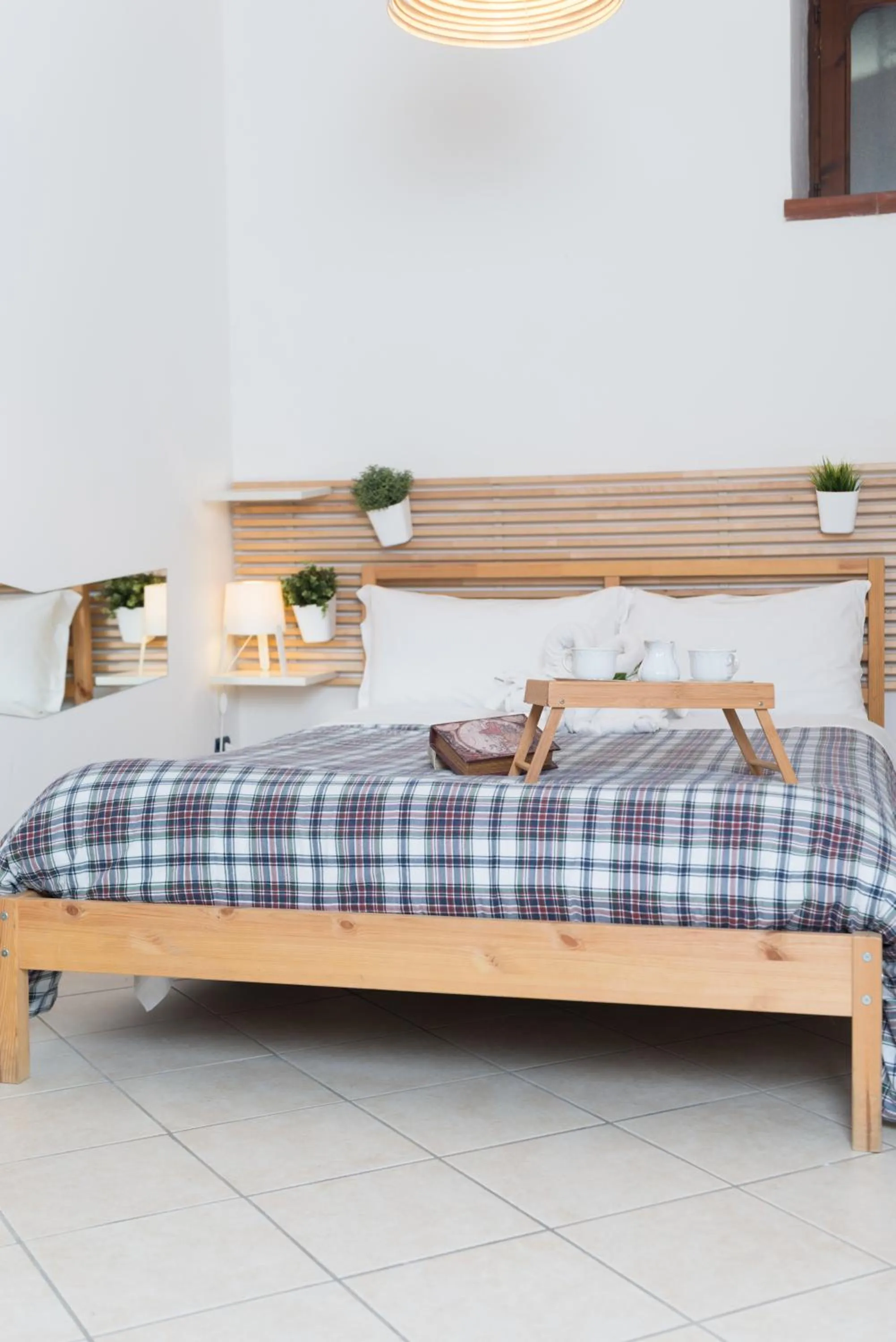 Photo of the whole room, Bed in loft style taverna con sala giochi